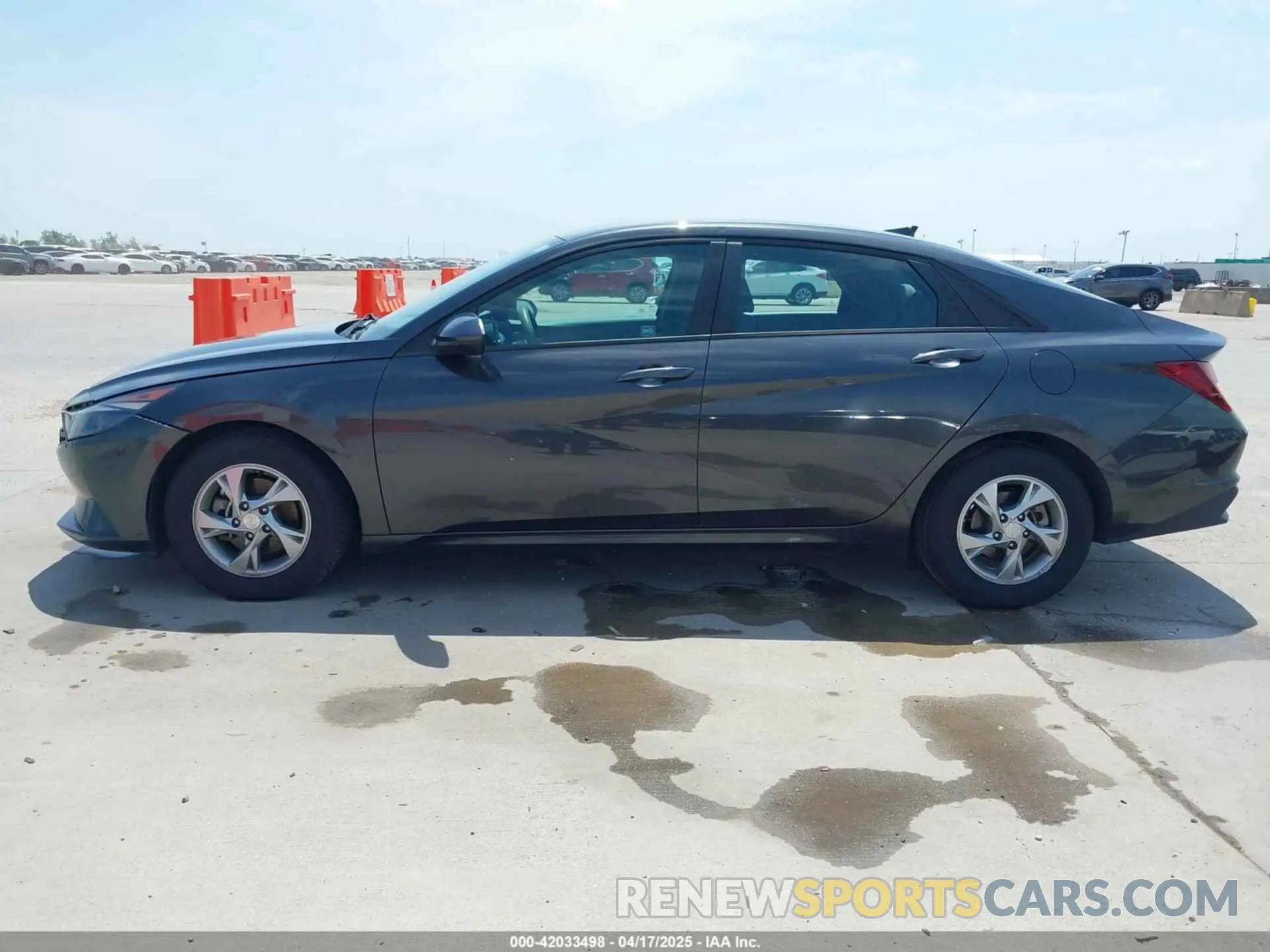 14 Photograph of a damaged car 5NPLL4AG2MH037406 HYUNDAI ELANTRA 2021