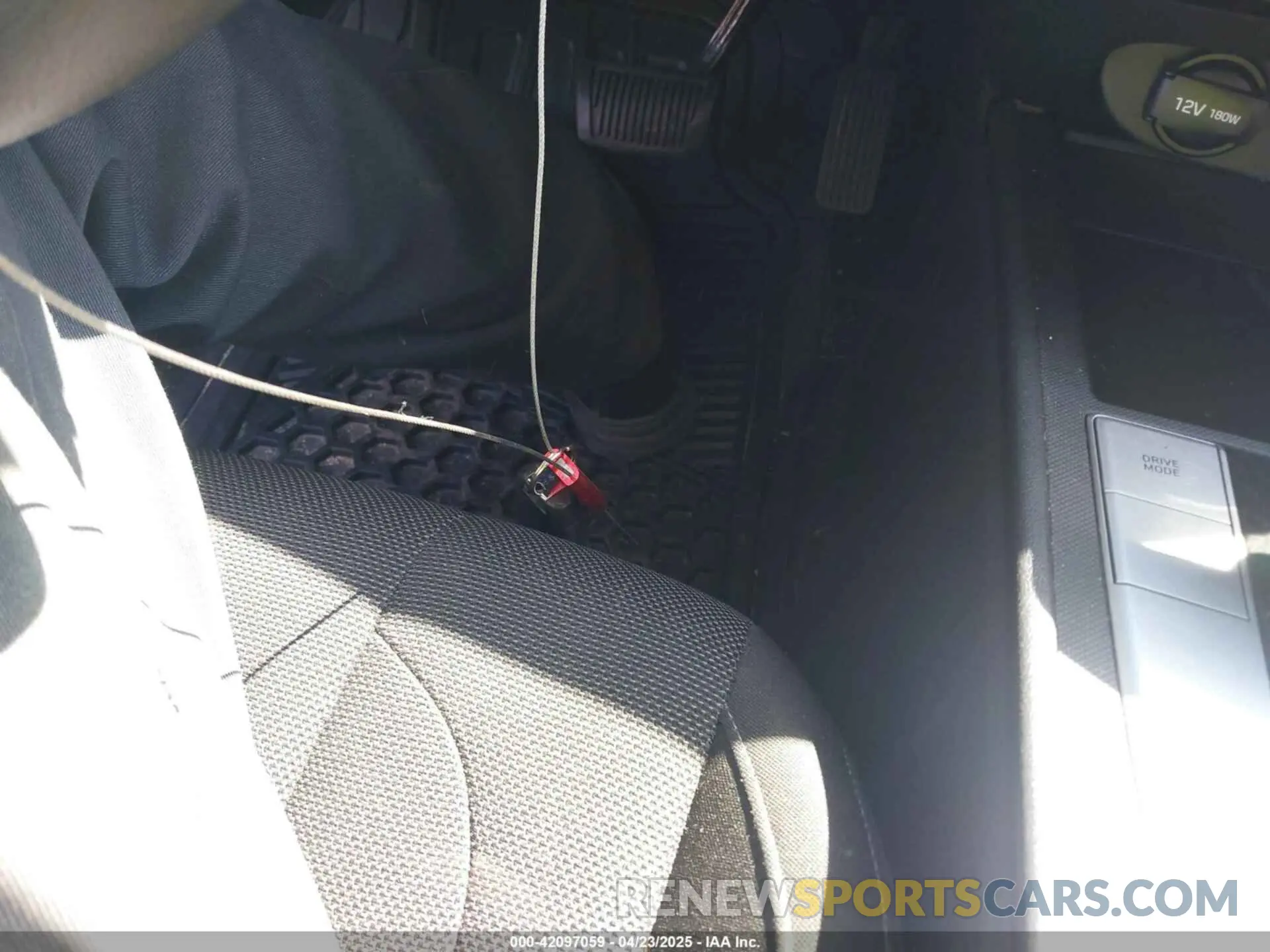 11 Photograph of a damaged car 5NPLL4AG2MH045859 HYUNDAI ELANTRA 2021