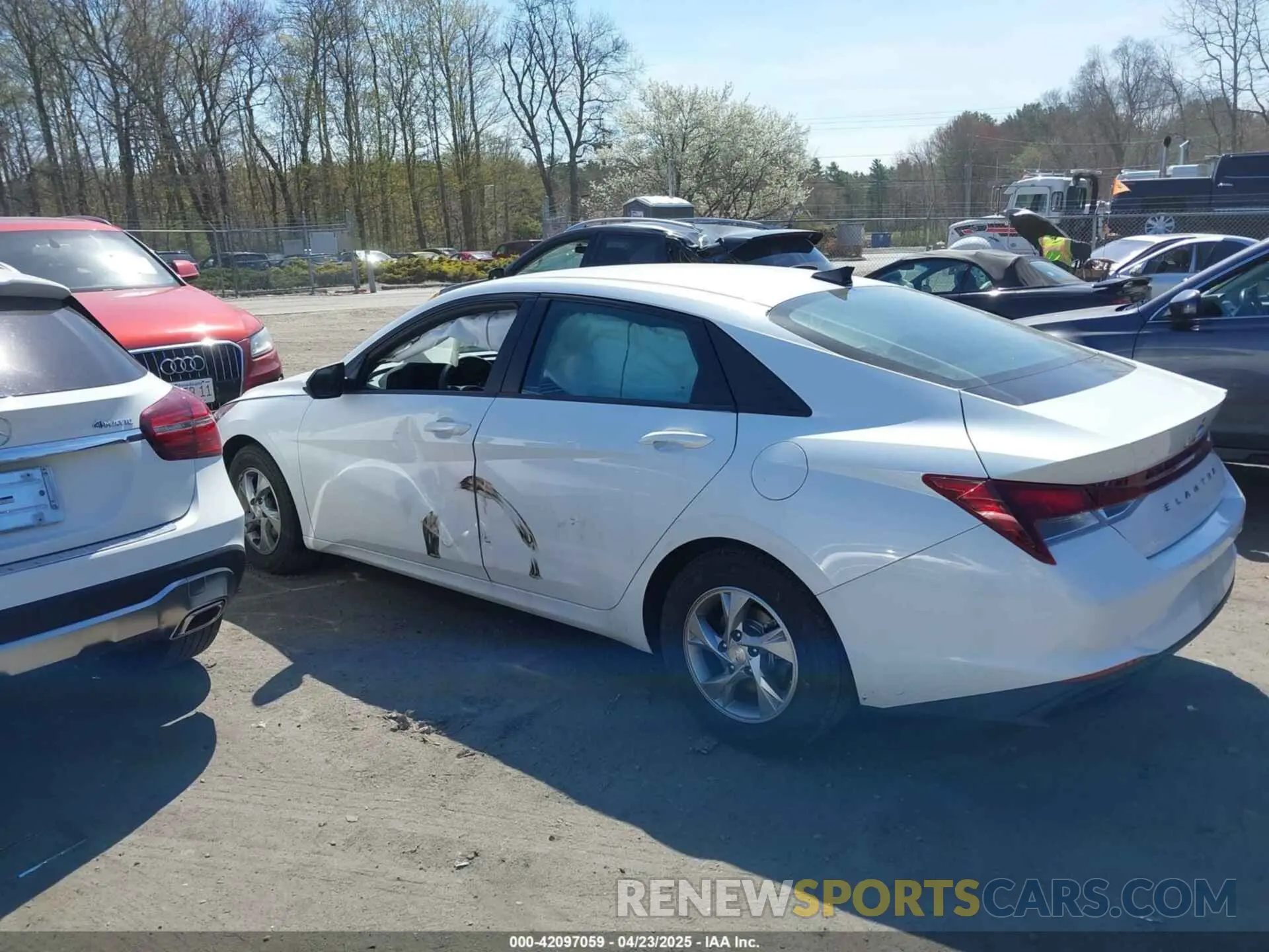 14 Photograph of a damaged car 5NPLL4AG2MH045859 HYUNDAI ELANTRA 2021