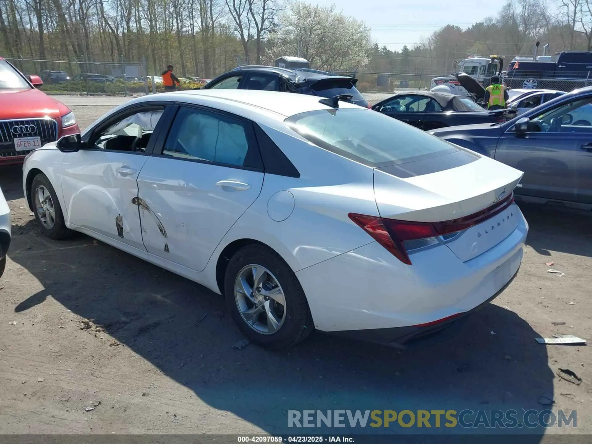 3 Photograph of a damaged car 5NPLL4AG2MH045859 HYUNDAI ELANTRA 2021