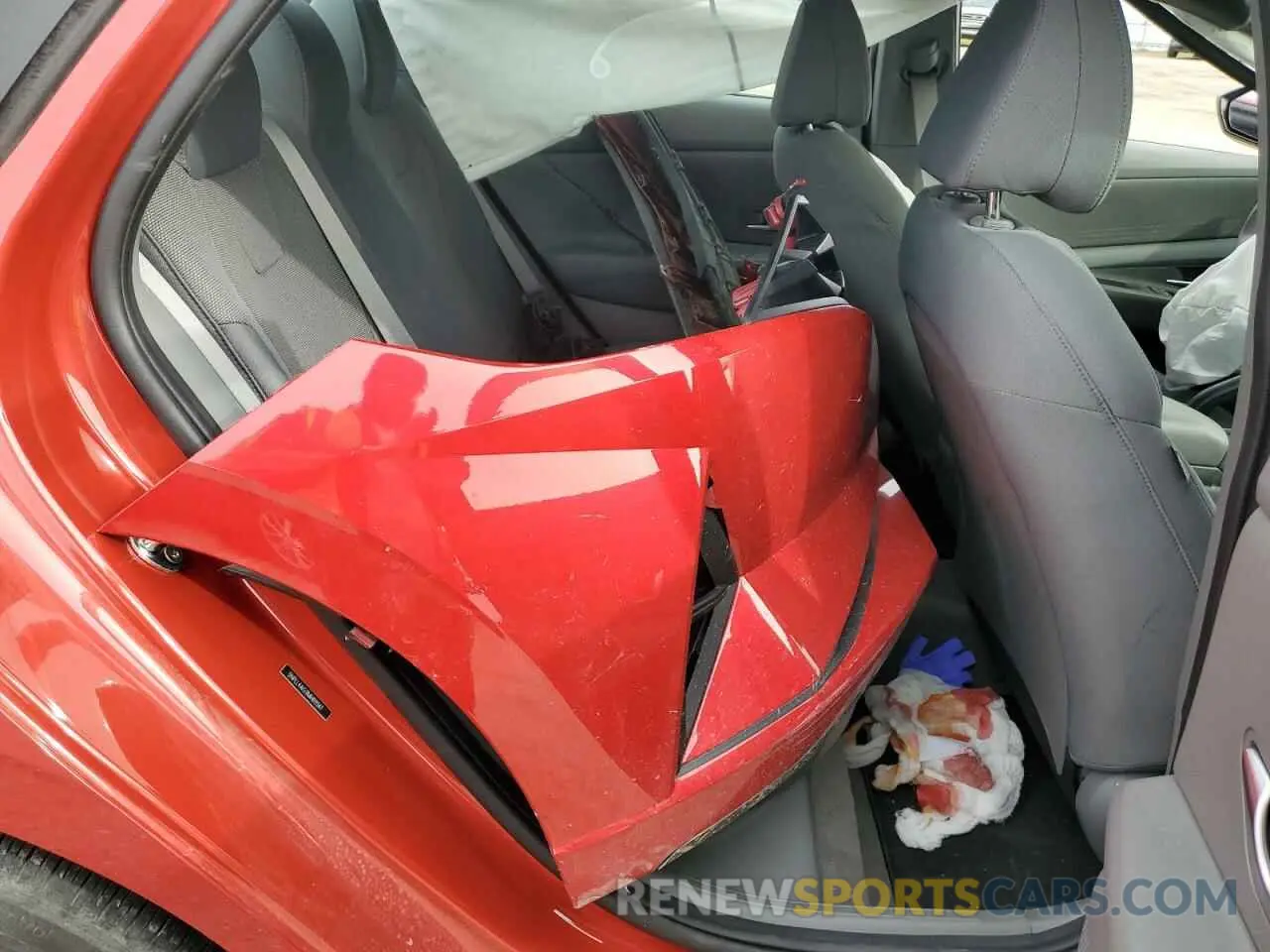 10 Photograph of a damaged car 5NPLL4AG3MH011347 HYUNDAI ELANTRA 2021