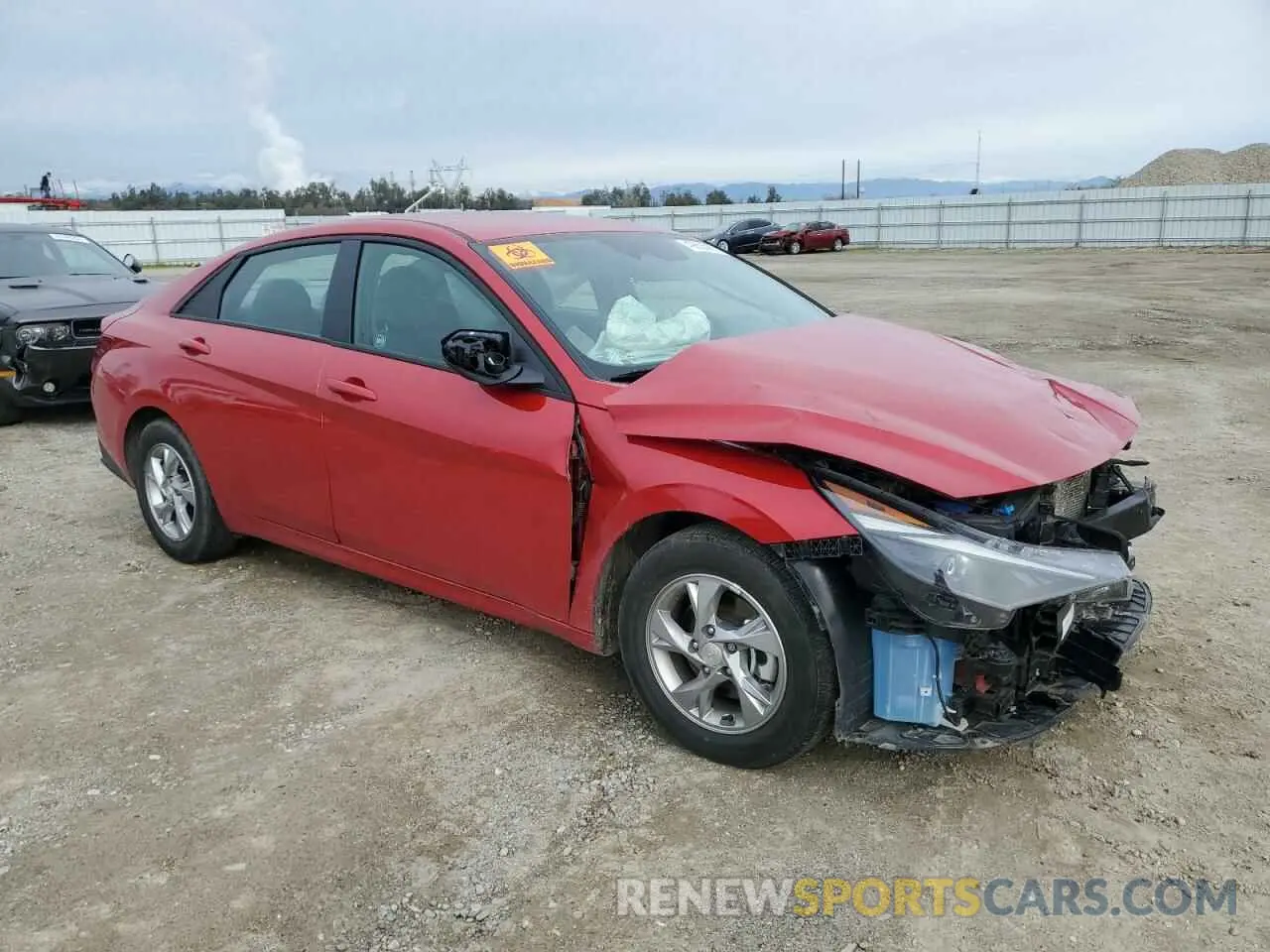 4 Photograph of a damaged car 5NPLL4AG3MH011347 HYUNDAI ELANTRA 2021