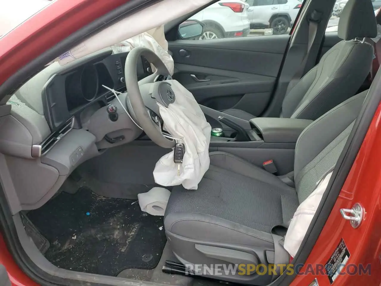 7 Photograph of a damaged car 5NPLL4AG3MH011347 HYUNDAI ELANTRA 2021