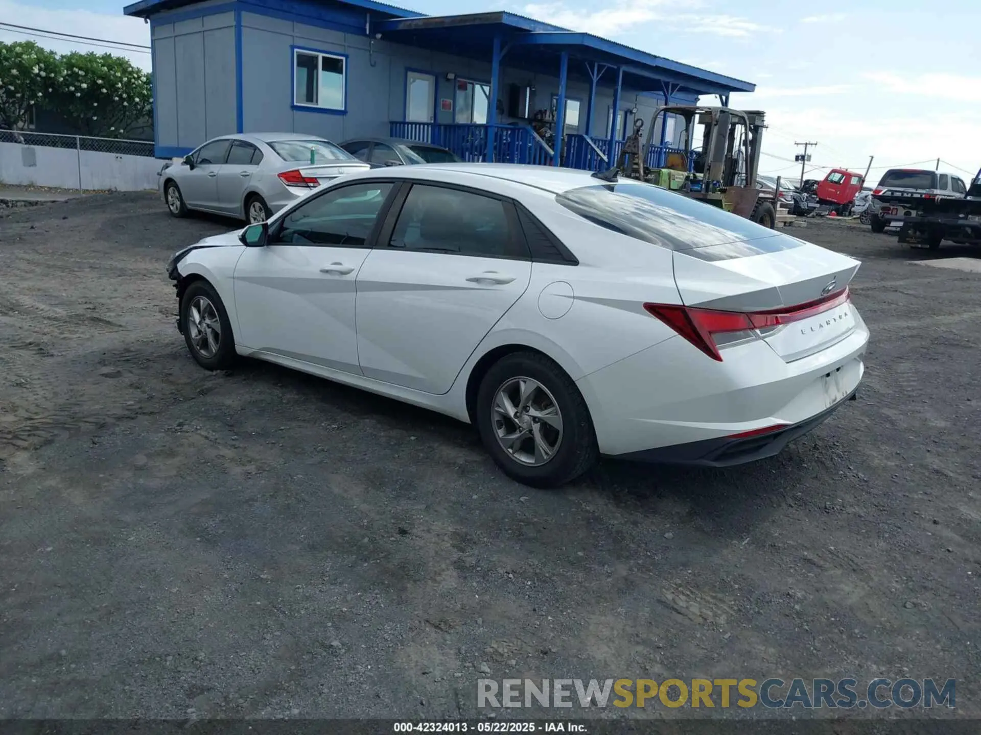 3 Photograph of a damaged car 5NPLL4AG3MH015723 HYUNDAI ELANTRA 2021