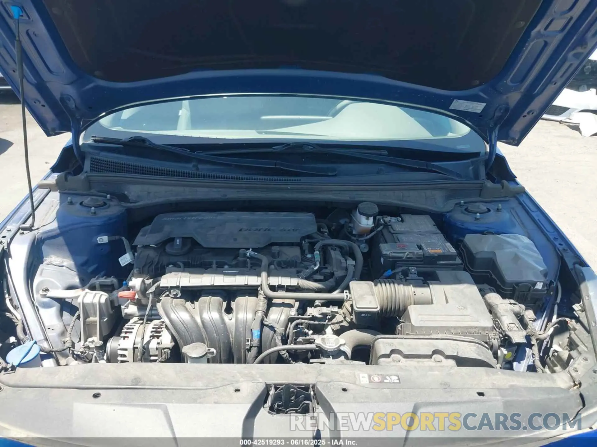 10 Photograph of a damaged car 5NPLL4AG4MH037374 HYUNDAI ELANTRA 2021