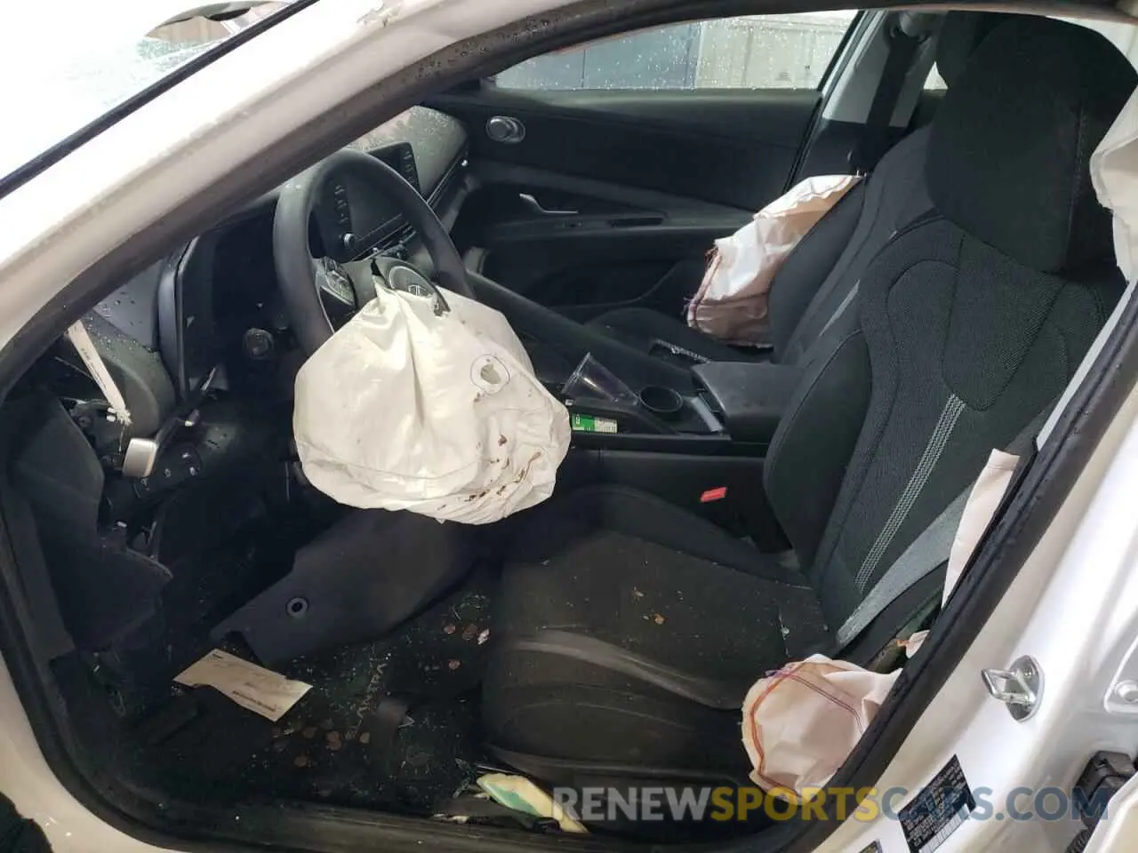 7 Photograph of a damaged car 5NPLL4AG5MH050683 HYUNDAI ELANTRA 2021