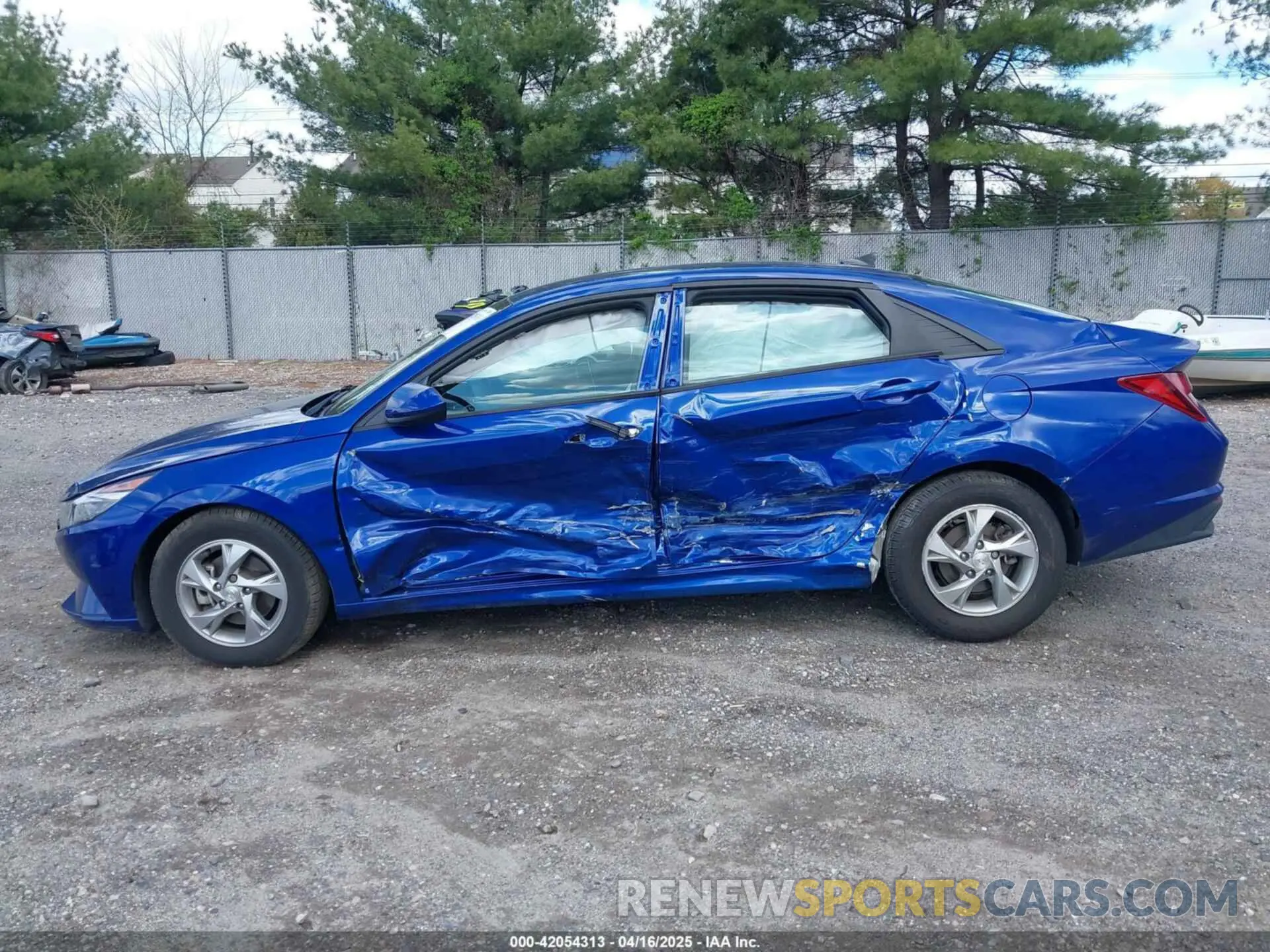 14 Photograph of a damaged car 5NPLL4AG6MH016493 HYUNDAI ELANTRA 2021