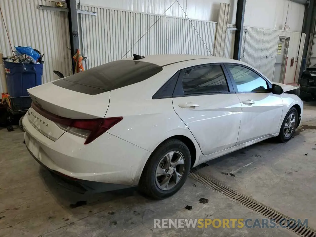 3 Photograph of a damaged car 5NPLL4AG6MH039675 HYUNDAI ELANTRA 2021