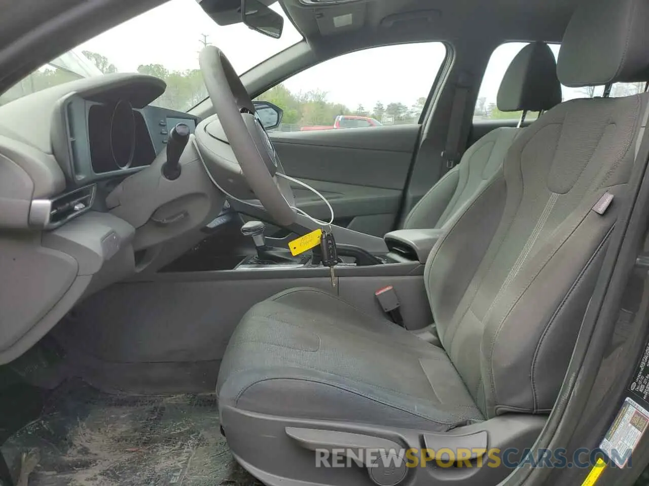 7 Photograph of a damaged car 5NPLL4AG7MH016776 HYUNDAI ELANTRA 2021