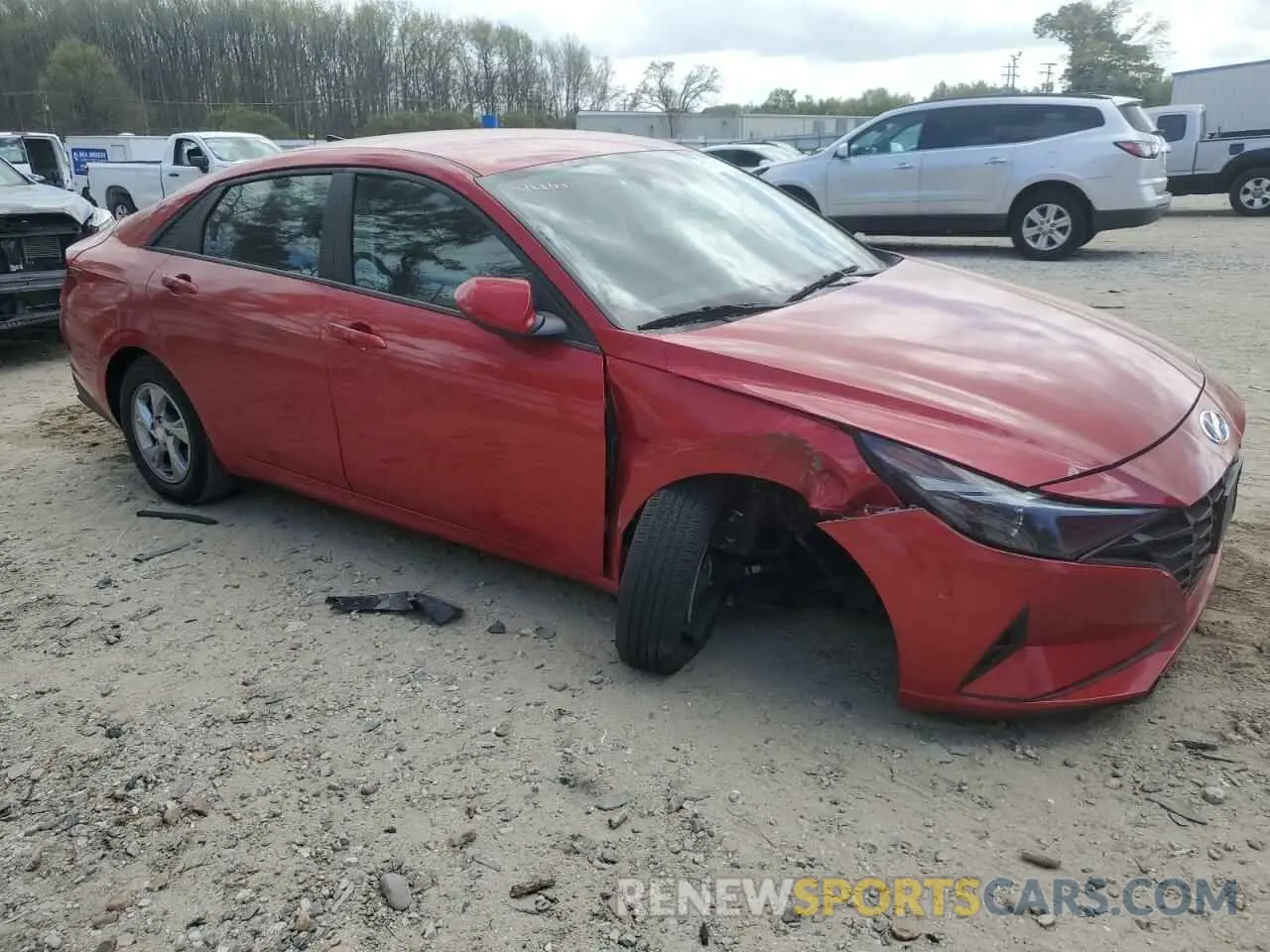 4 Photograph of a damaged car 5NPLL4AG7MH047140 HYUNDAI ELANTRA 2021