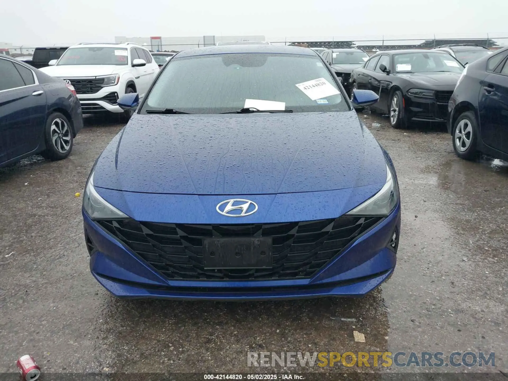 12 Photograph of a damaged car 5NPLL4AG7MH049194 HYUNDAI ELANTRA 2021