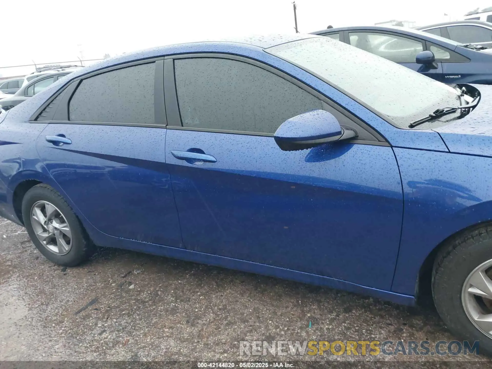 13 Photograph of a damaged car 5NPLL4AG7MH049194 HYUNDAI ELANTRA 2021