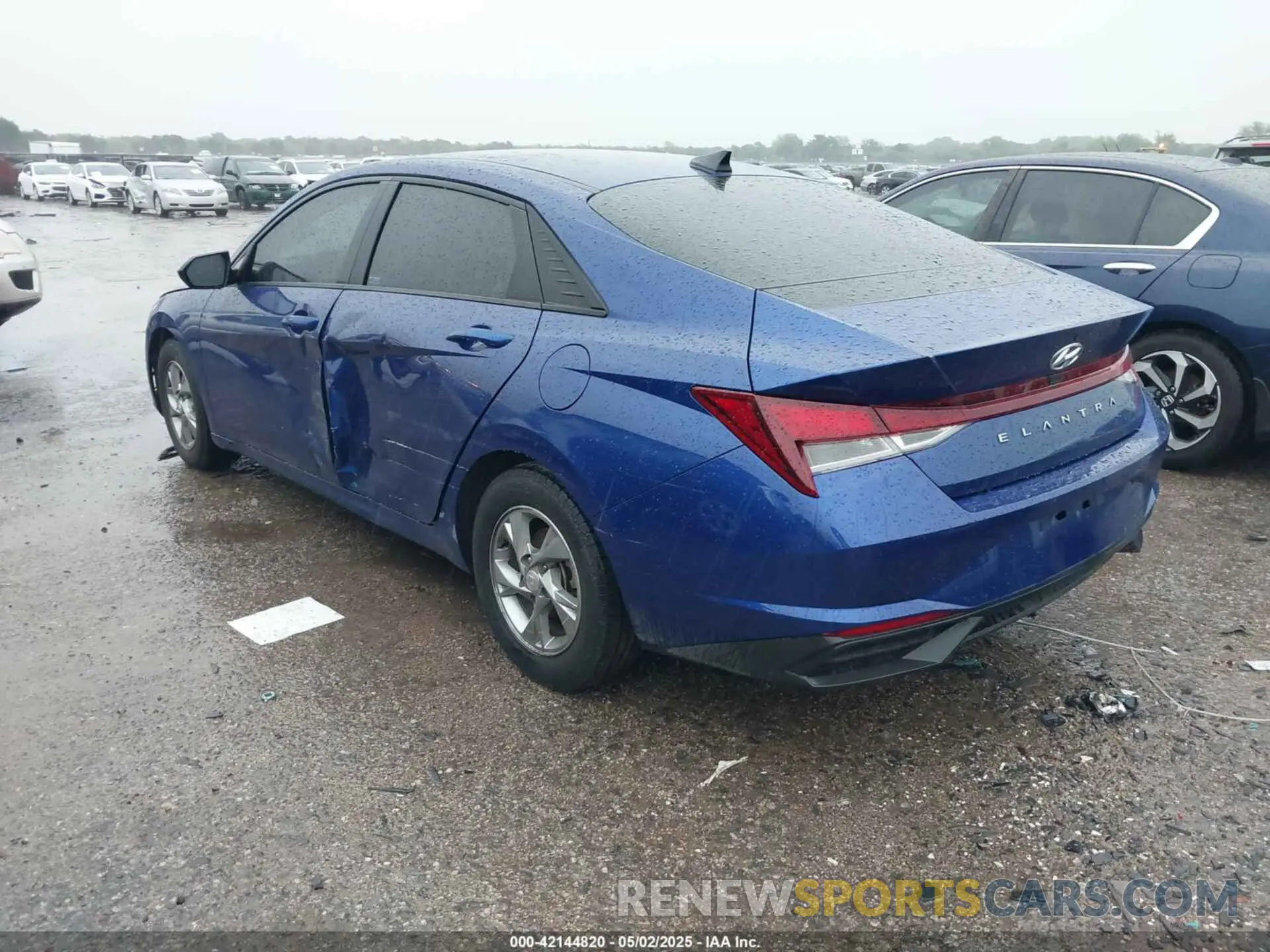 3 Photograph of a damaged car 5NPLL4AG7MH049194 HYUNDAI ELANTRA 2021