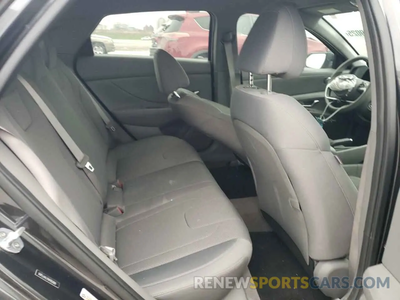 11 Photograph of a damaged car 5NPLL4AG7MH050880 HYUNDAI ELANTRA 2021