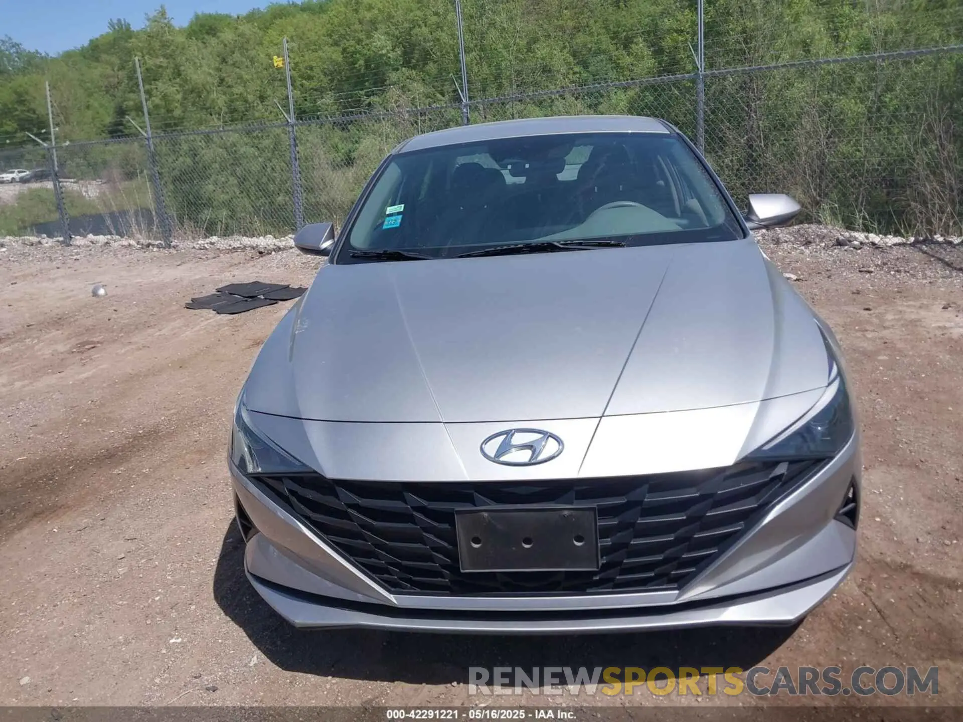 13 Photograph of a damaged car 5NPLL4AG8MH015541 HYUNDAI ELANTRA 2021