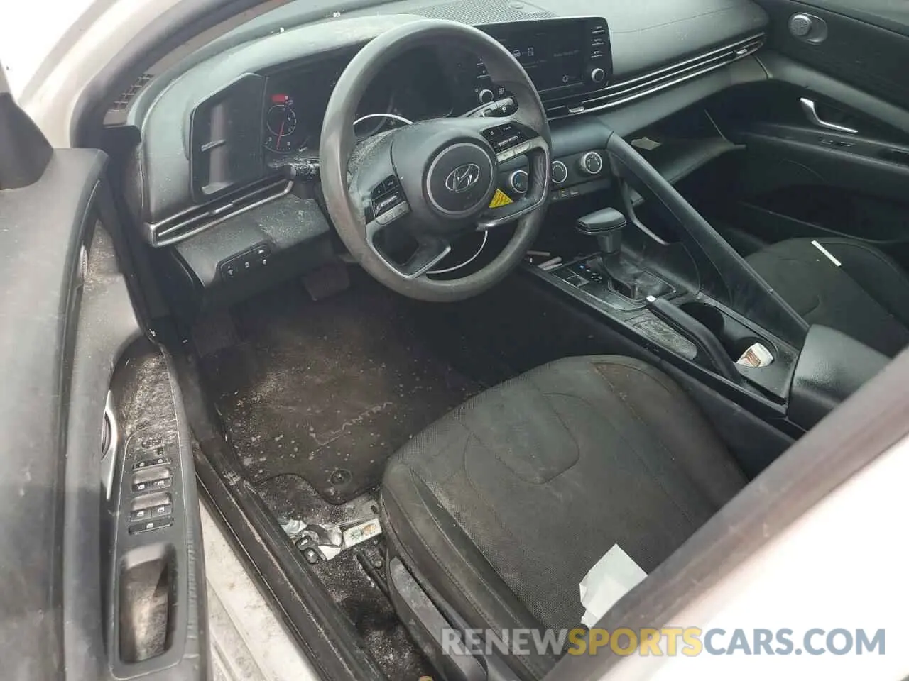 8 Photograph of a damaged car 5NPLL4AG8MH040052 HYUNDAI ELANTRA 2021