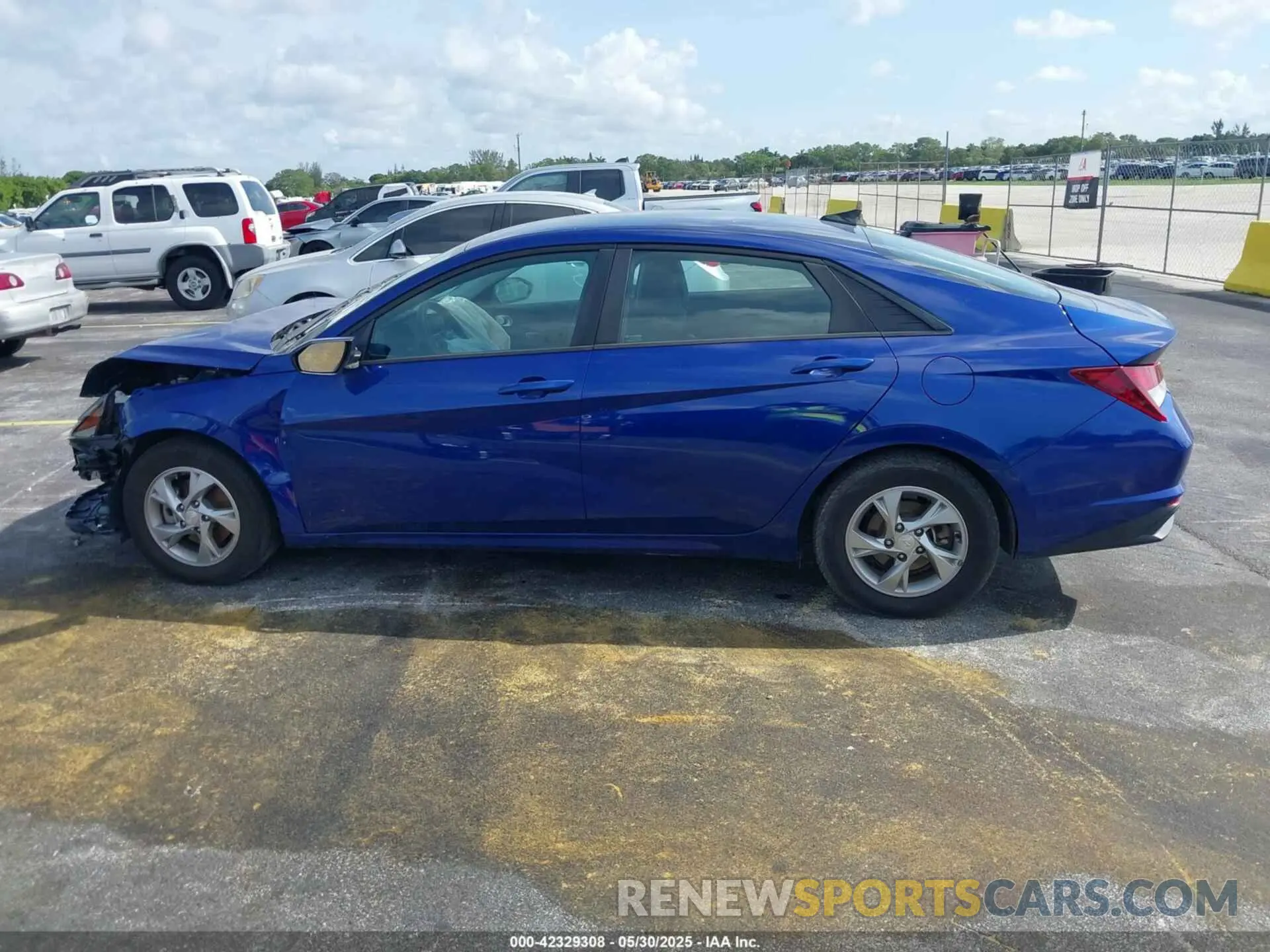 15 Photograph of a damaged car 5NPLL4AG9MH028766 HYUNDAI ELANTRA 2021