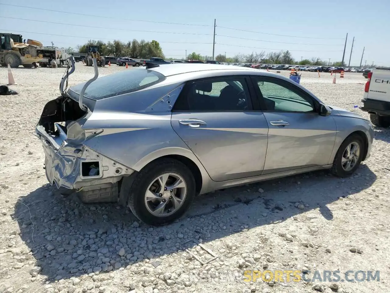 3 Photograph of a damaged car 5NPLL4AG9MH036138 HYUNDAI ELANTRA 2021
