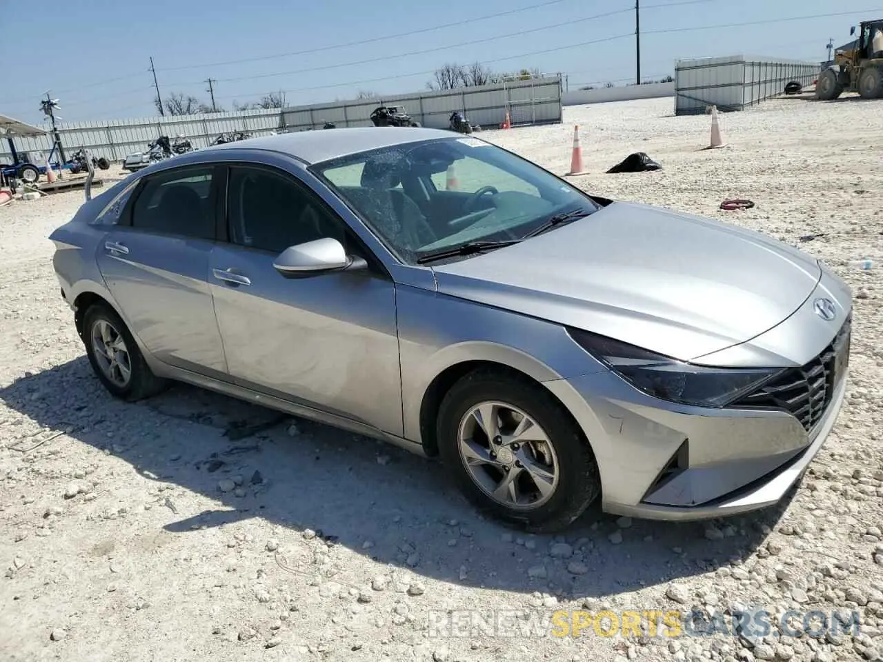 4 Photograph of a damaged car 5NPLL4AG9MH036138 HYUNDAI ELANTRA 2021
