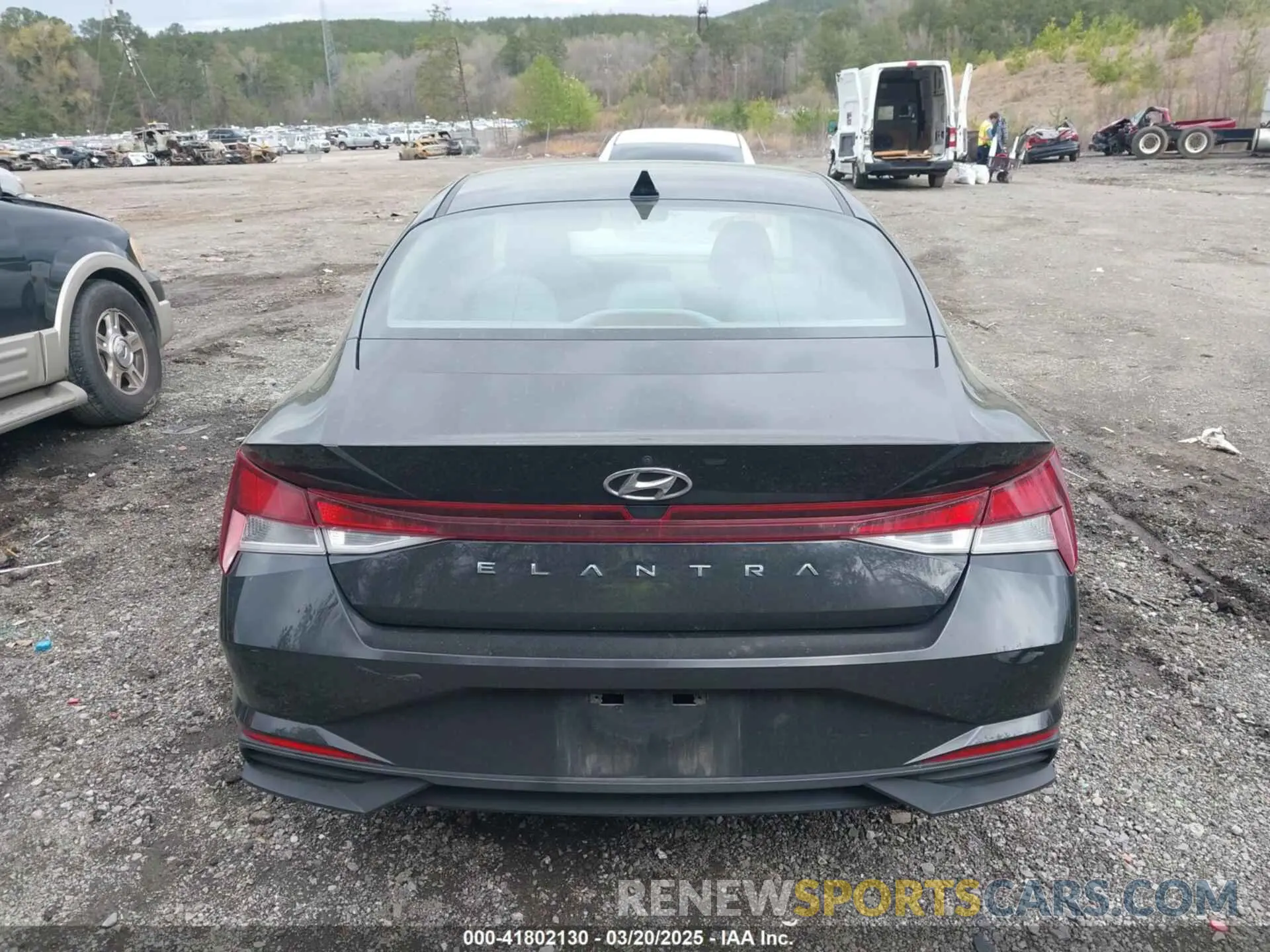 16 Photograph of a damaged car 5NPLL4AG9MH040724 HYUNDAI ELANTRA 2021