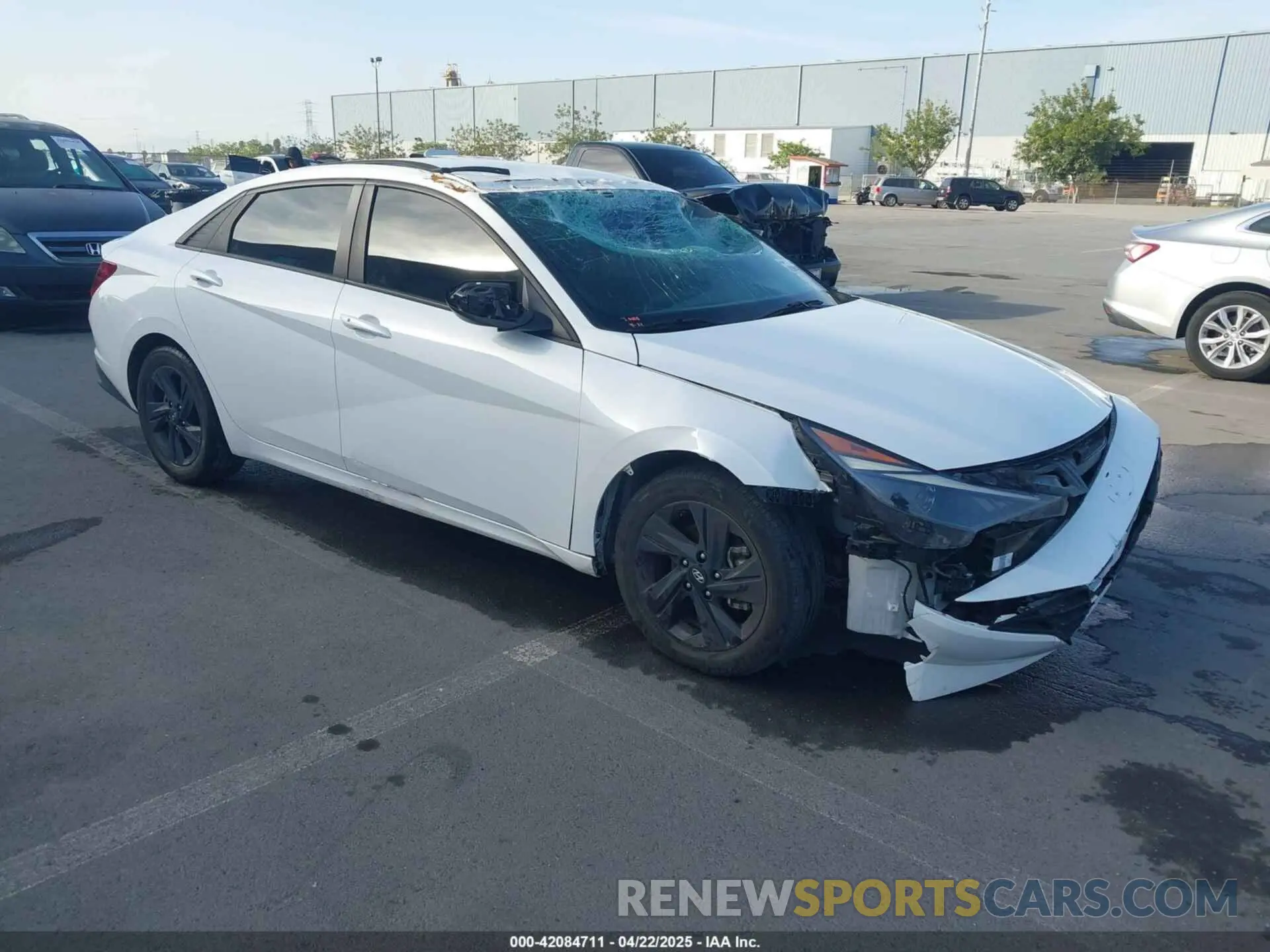 1 Photograph of a damaged car 5NPLM4AG0MH004420 HYUNDAI ELANTRA 2021