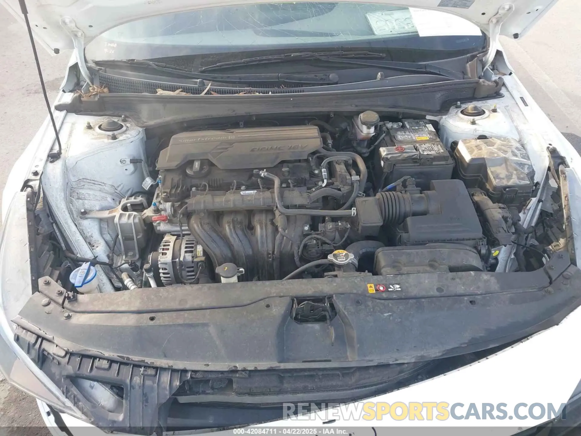 10 Photograph of a damaged car 5NPLM4AG0MH004420 HYUNDAI ELANTRA 2021