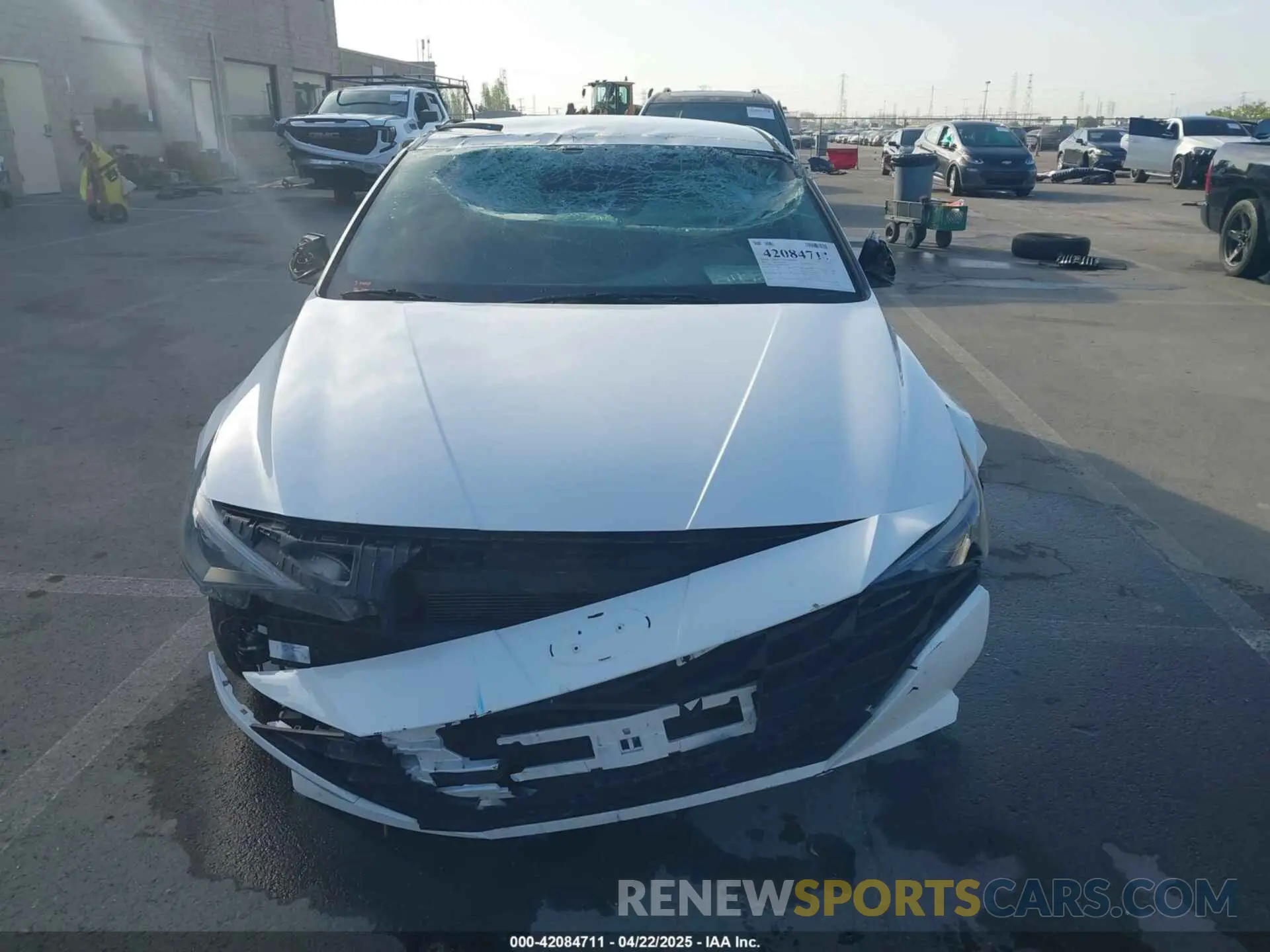 12 Photograph of a damaged car 5NPLM4AG0MH004420 HYUNDAI ELANTRA 2021