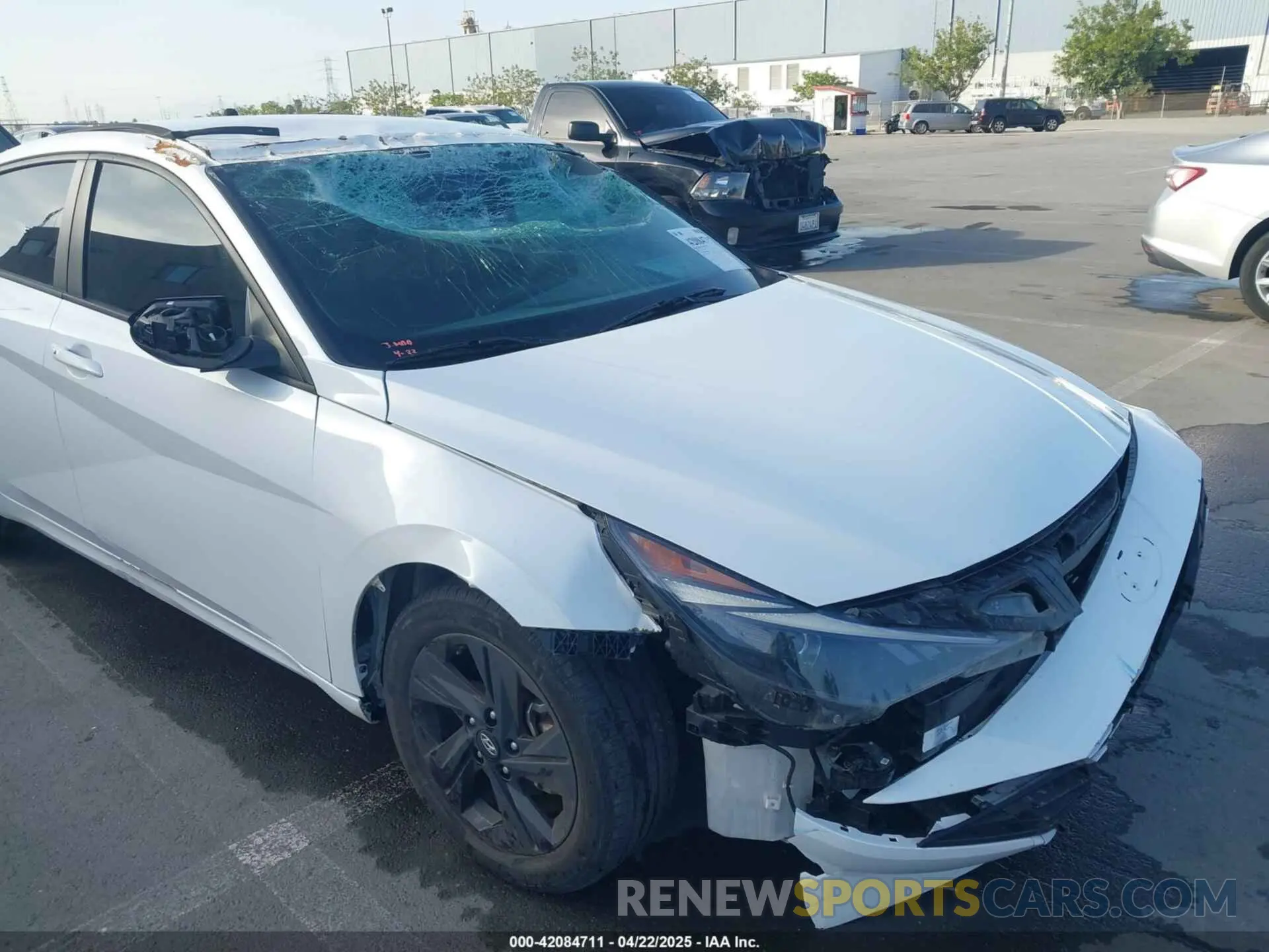 6 Photograph of a damaged car 5NPLM4AG0MH004420 HYUNDAI ELANTRA 2021