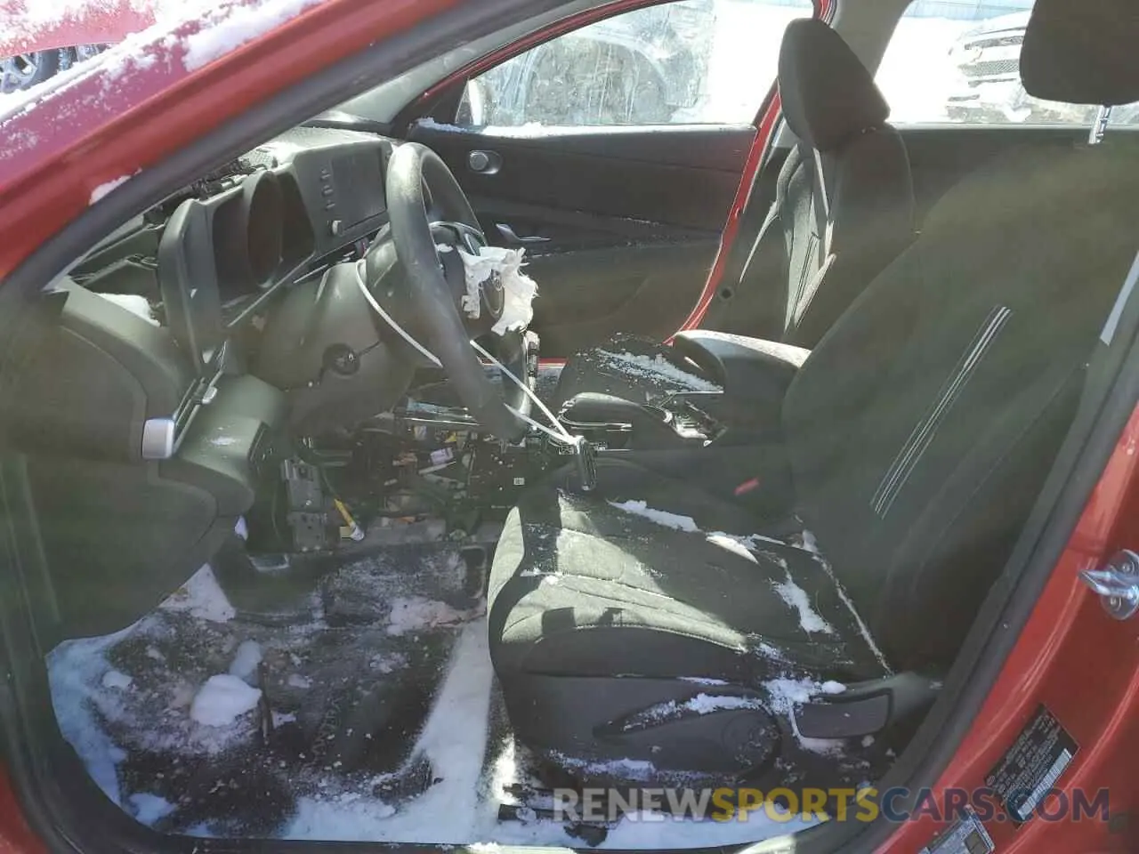 7 Photograph of a damaged car 5NPLM4AG0MH019466 HYUNDAI ELANTRA 2021