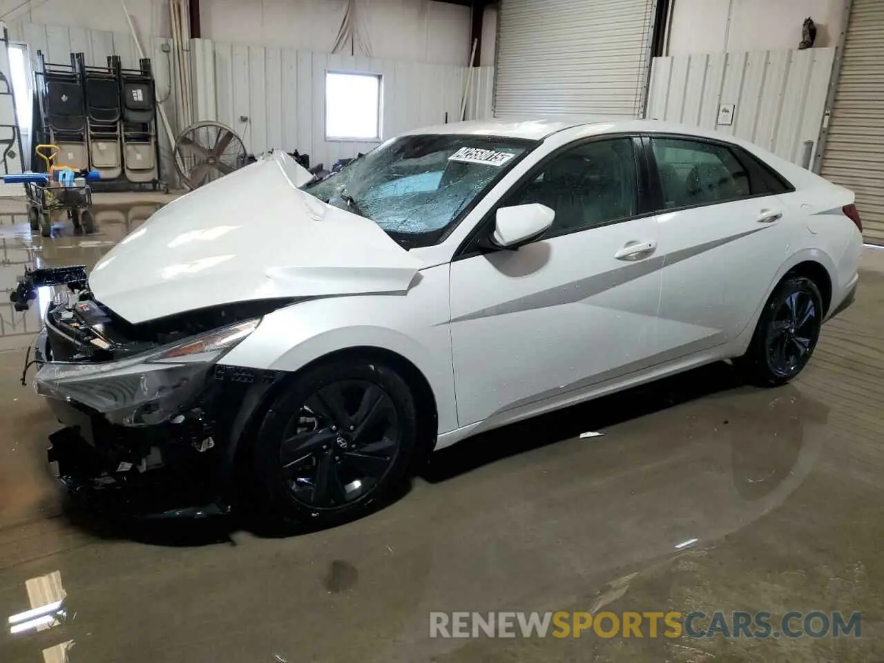 1 Photograph of a damaged car 5NPLM4AG0MH051298 HYUNDAI ELANTRA 2021