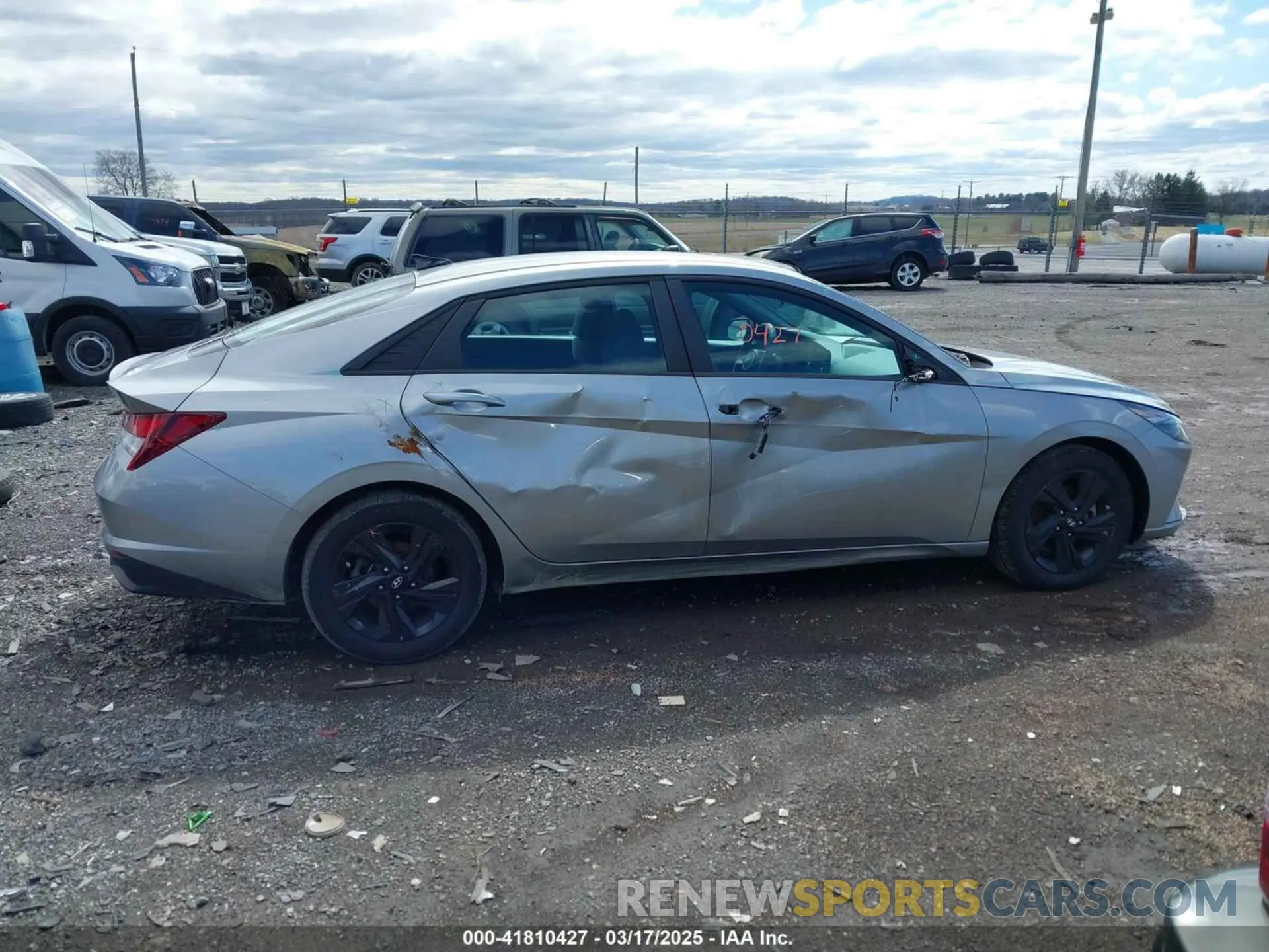 13 Photograph of a damaged car 5NPLM4AG1MH002031 HYUNDAI ELANTRA 2021