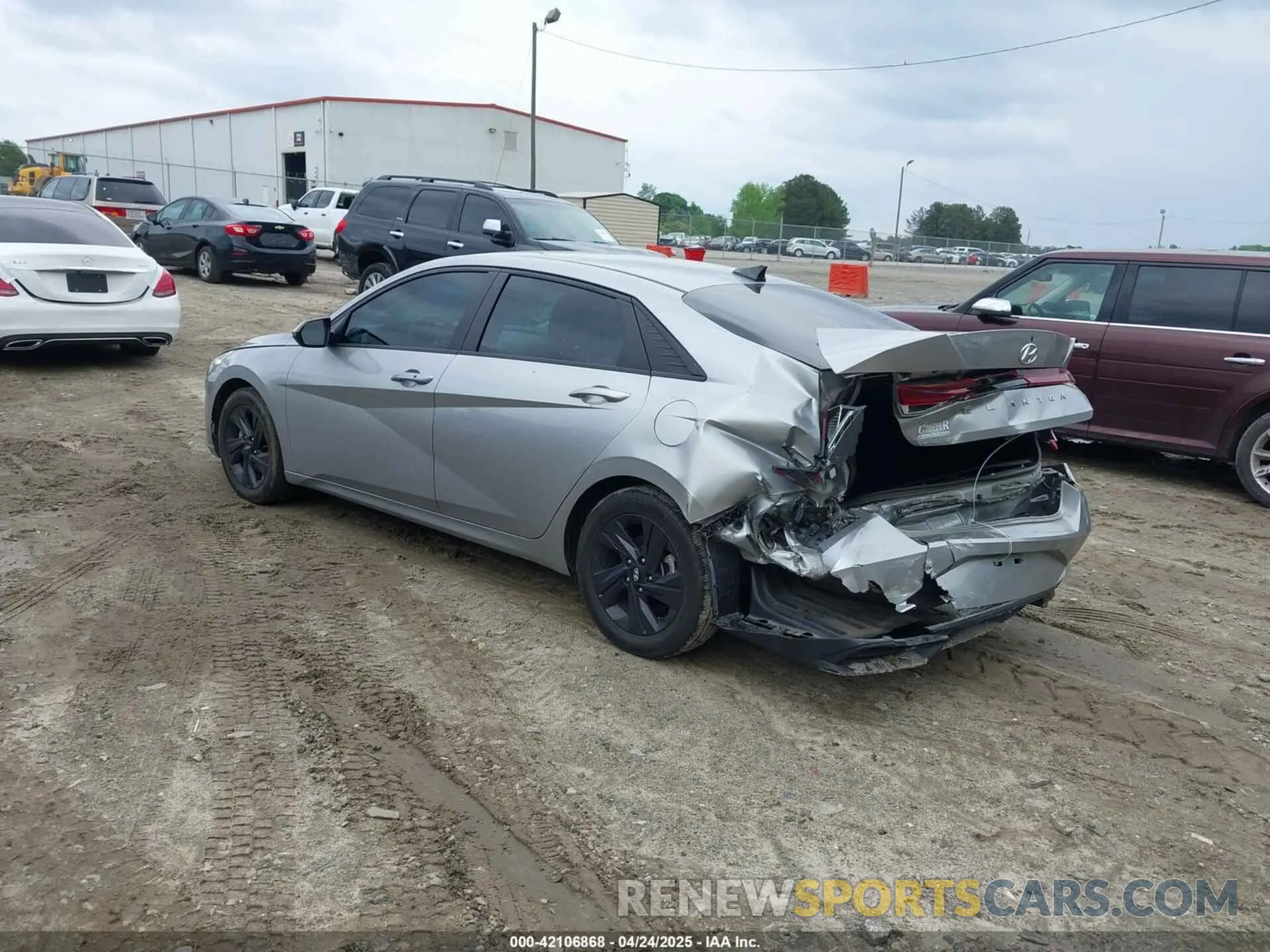 3 Photograph of a damaged car 5NPLM4AG1MH008475 HYUNDAI ELANTRA 2021