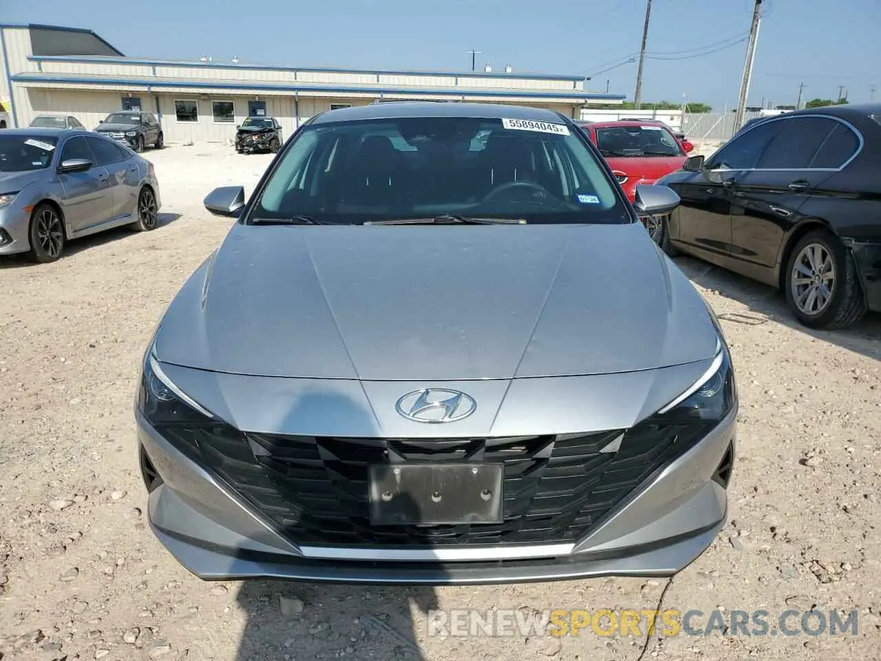 5 Photograph of a damaged car 5NPLM4AG1MH018536 HYUNDAI ELANTRA 2021