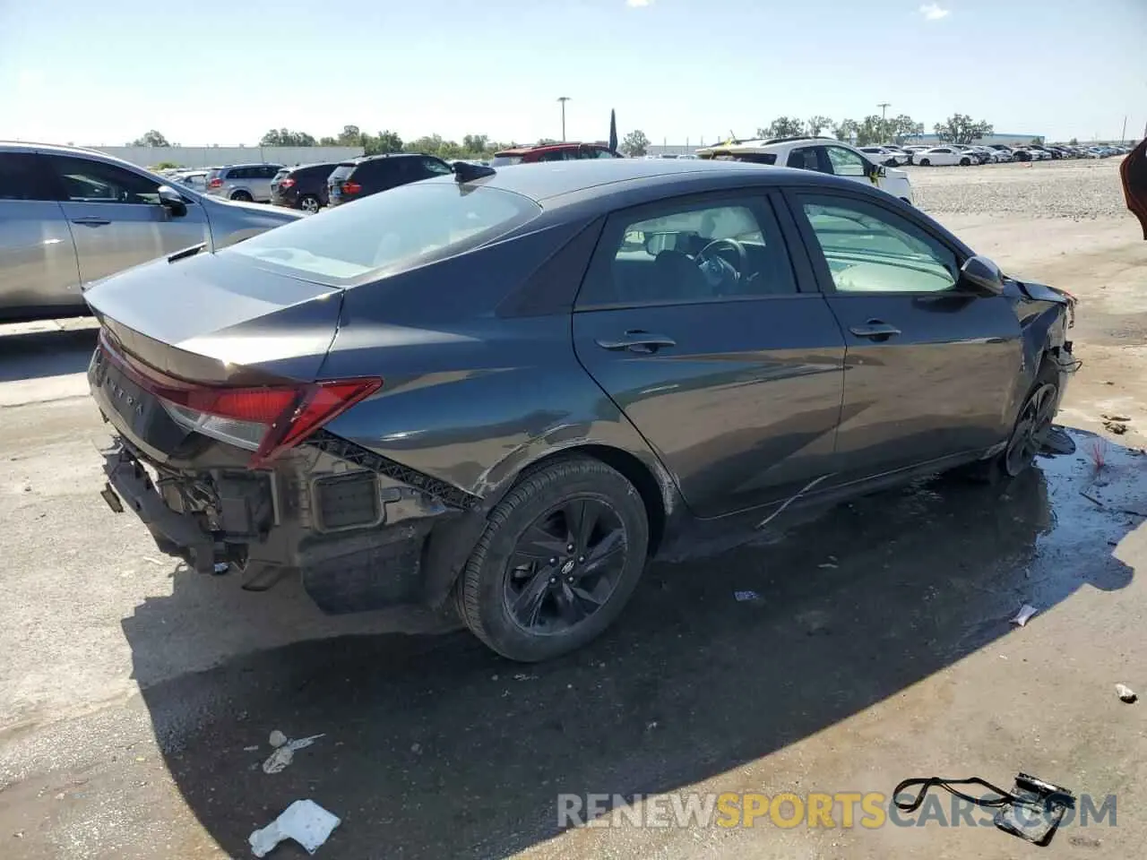 3 Photograph of a damaged car 5NPLM4AG1MH037474 HYUNDAI ELANTRA 2021