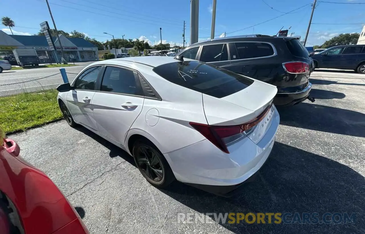 3 Photograph of a damaged car 5NPLM4AG2MH026998 HYUNDAI ELANTRA 2021