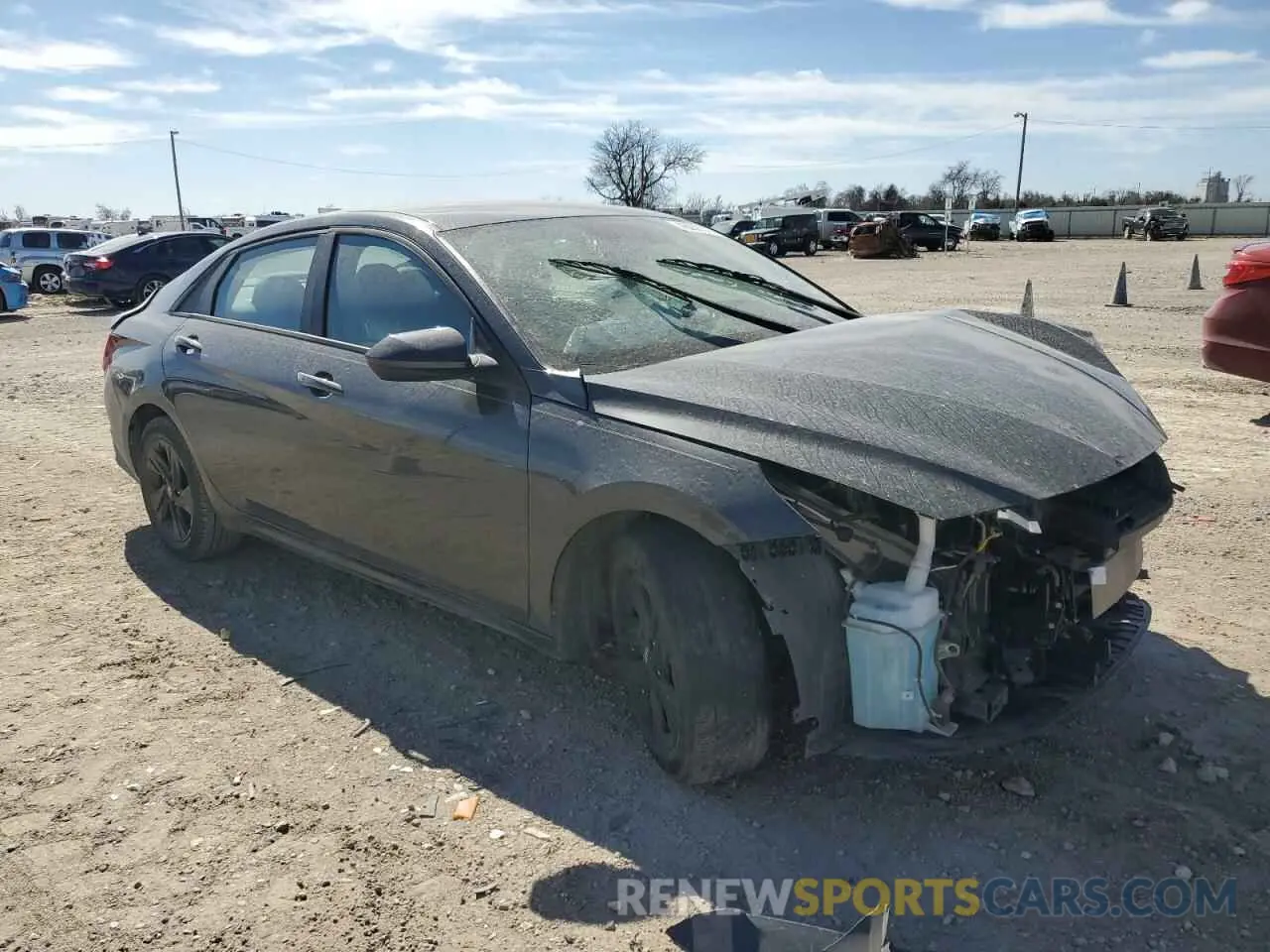 4 Photograph of a damaged car 5NPLM4AG2MH039721 HYUNDAI ELANTRA 2021
