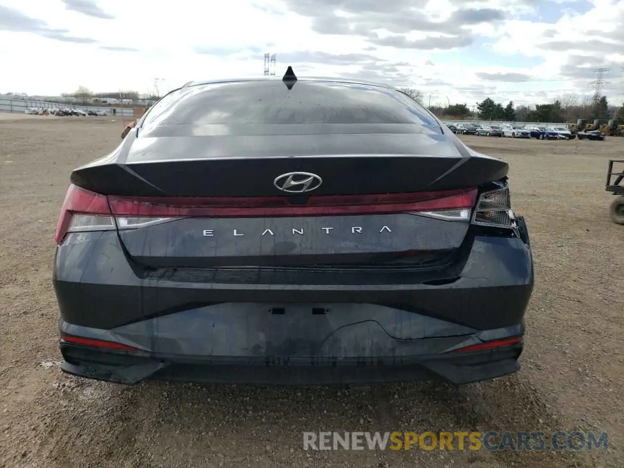 6 Photograph of a damaged car 5NPLM4AG3MH002225 HYUNDAI ELANTRA 2021