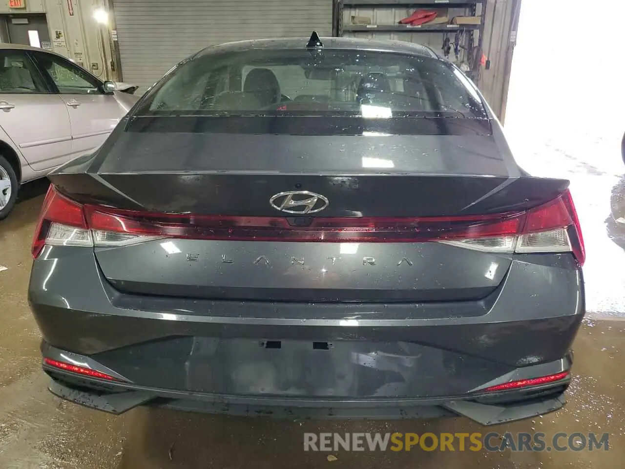 6 Photograph of a damaged car 5NPLM4AG3MH009787 HYUNDAI ELANTRA 2021