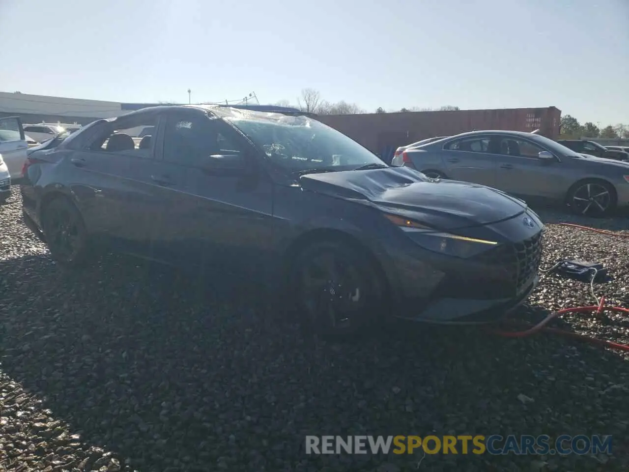 4 Photograph of a damaged car 5NPLM4AG3MH009790 HYUNDAI ELANTRA 2021
