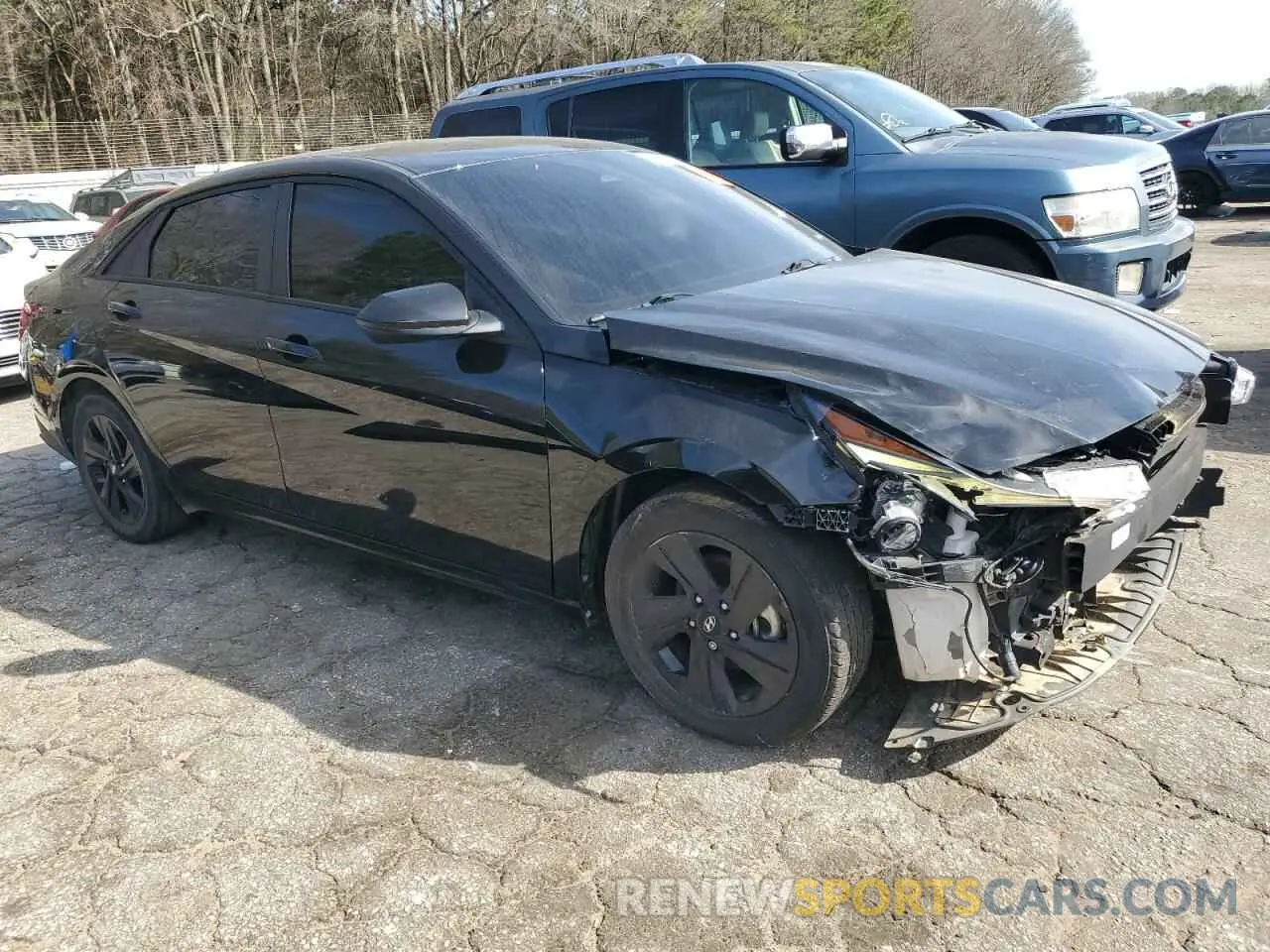 4 Photograph of a damaged car 5NPLM4AG3MH021647 HYUNDAI ELANTRA 2021