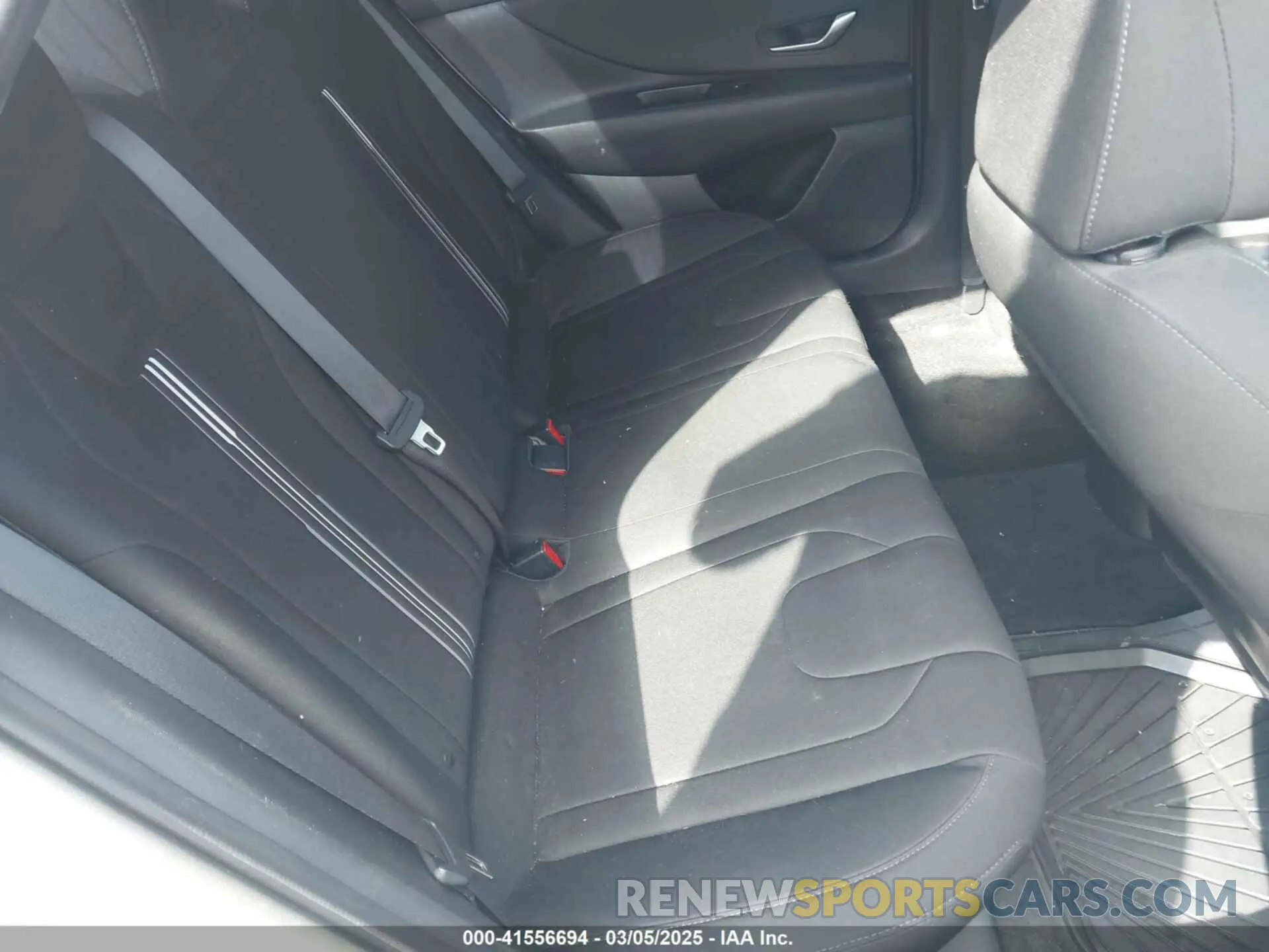 8 Photograph of a damaged car 5NPLM4AG4MH003268 HYUNDAI ELANTRA 2021