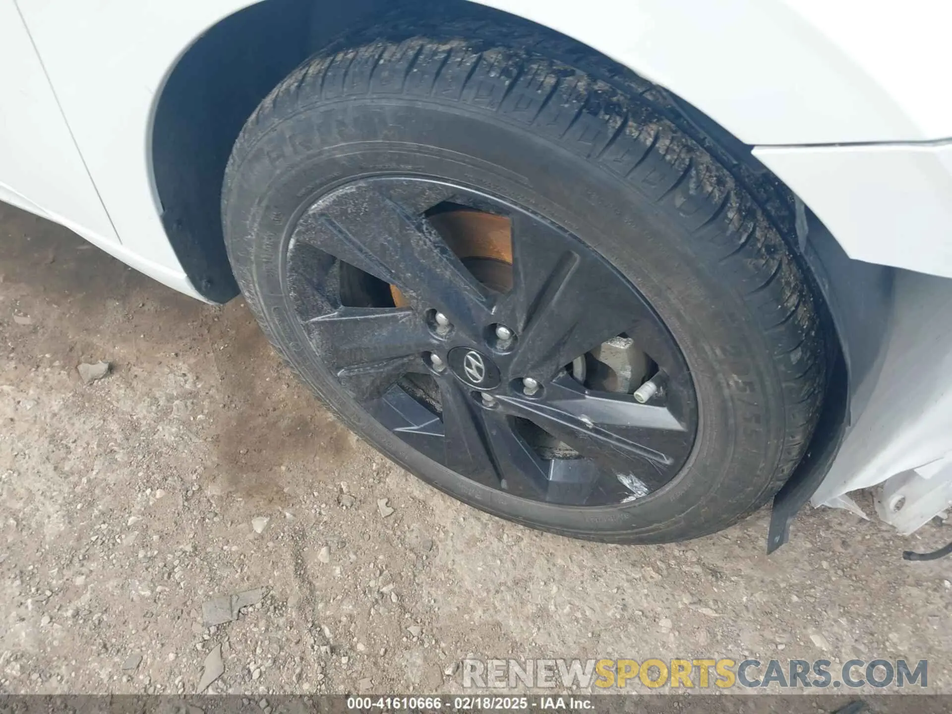 12 Photograph of a damaged car 5NPLM4AG4MH004808 HYUNDAI ELANTRA 2021