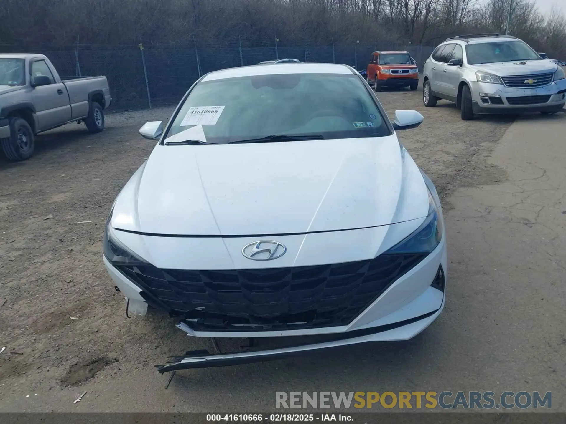 13 Photograph of a damaged car 5NPLM4AG4MH004808 HYUNDAI ELANTRA 2021