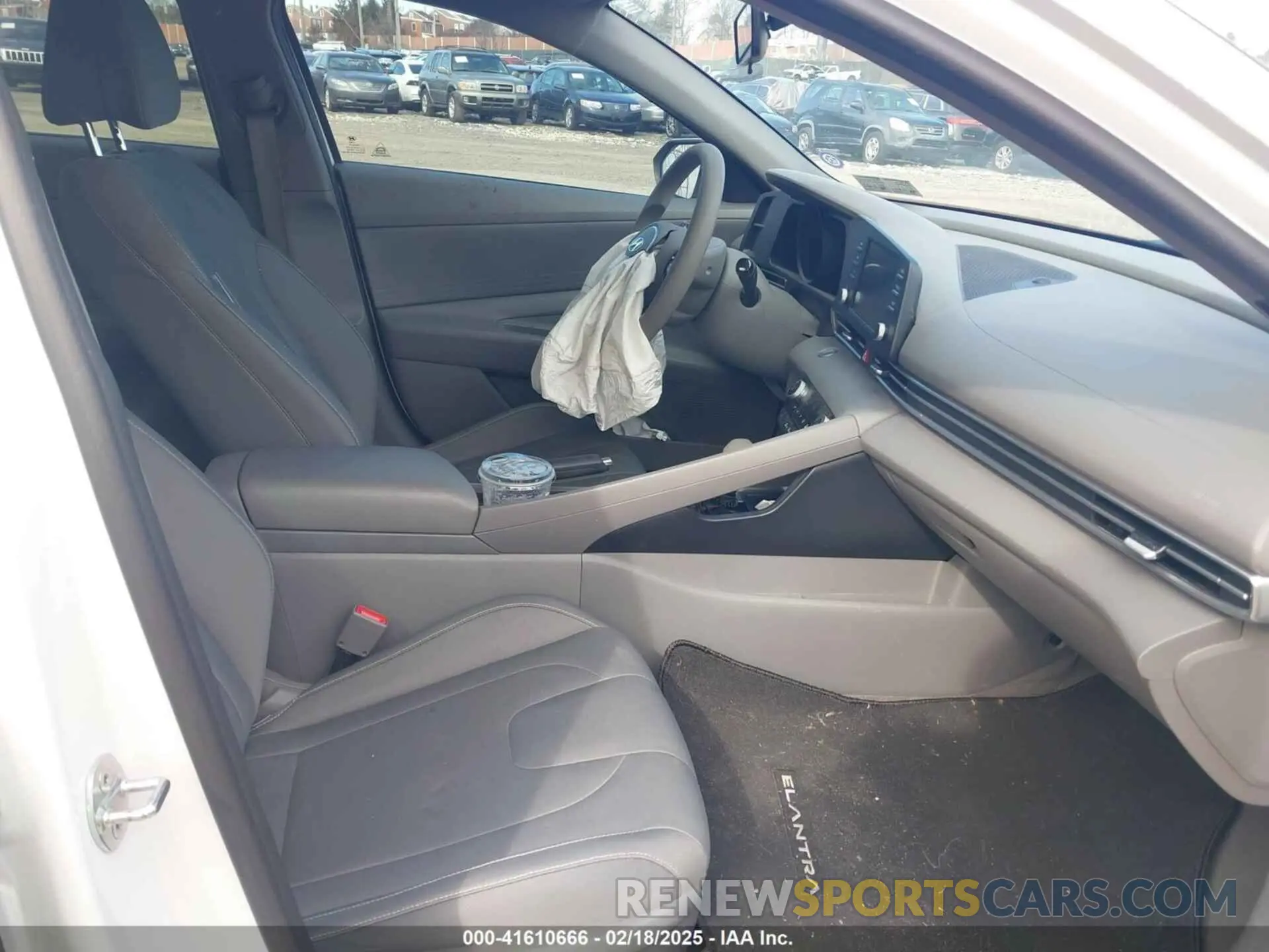 5 Photograph of a damaged car 5NPLM4AG4MH004808 HYUNDAI ELANTRA 2021