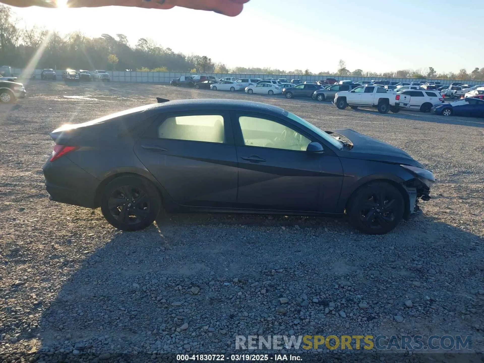 13 Photograph of a damaged car 5NPLM4AG4MH008356 HYUNDAI ELANTRA 2021