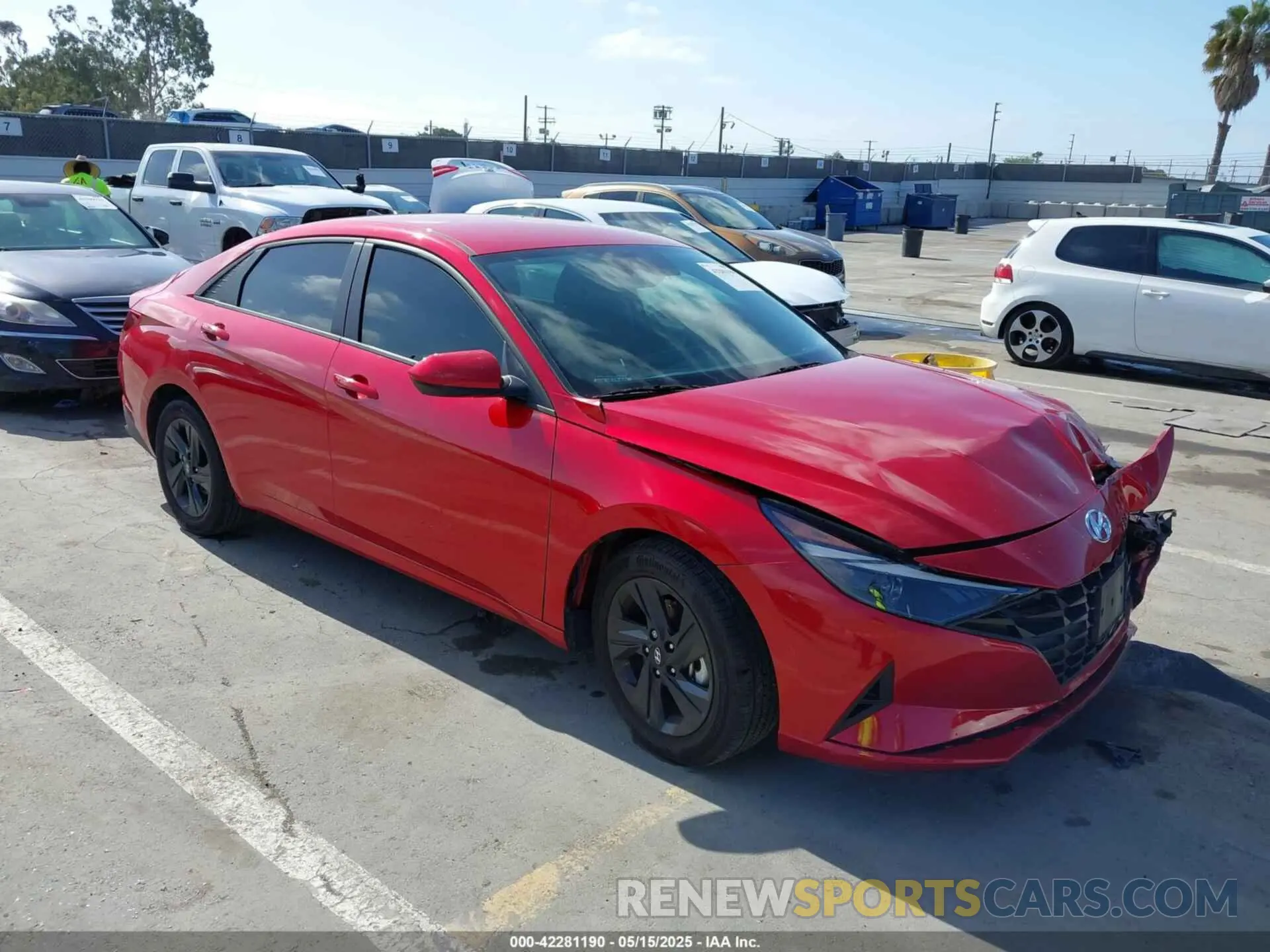 1 Photograph of a damaged car 5NPLM4AG4MH032849 HYUNDAI ELANTRA 2021