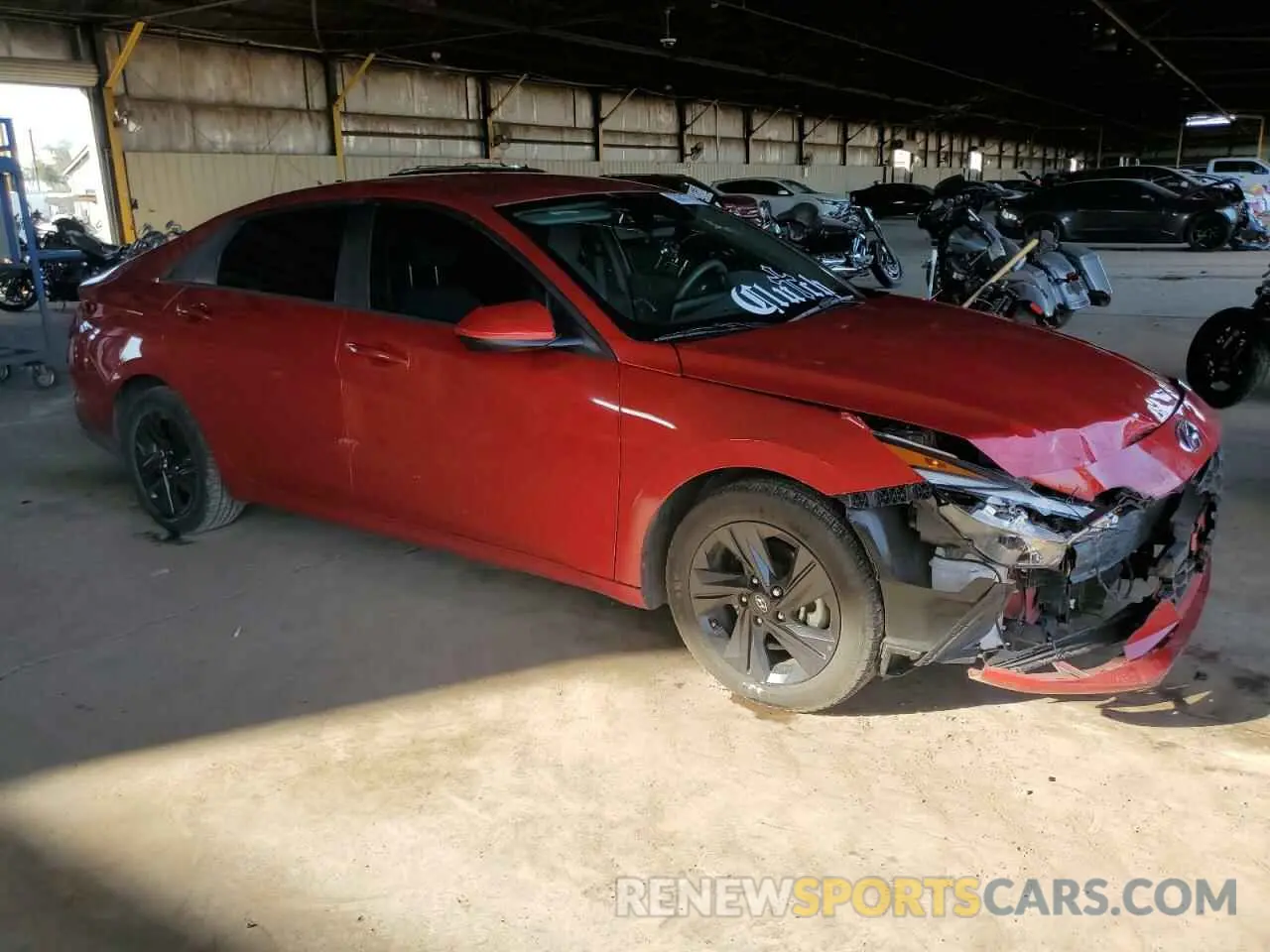 4 Photograph of a damaged car 5NPLM4AG4MH048842 HYUNDAI ELANTRA 2021