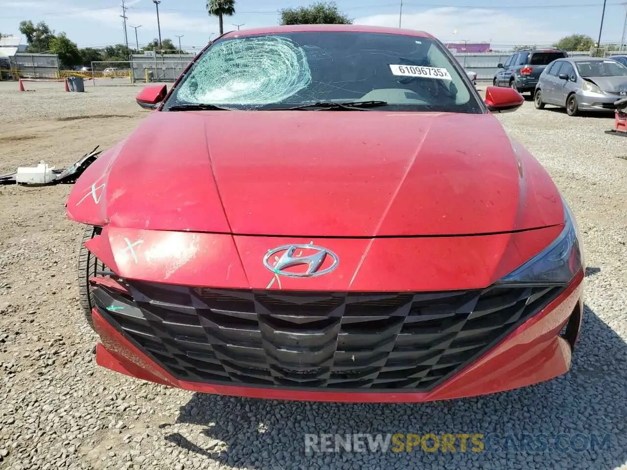 5 Photograph of a damaged car 5NPLM4AG4MH051336 HYUNDAI ELANTRA 2021