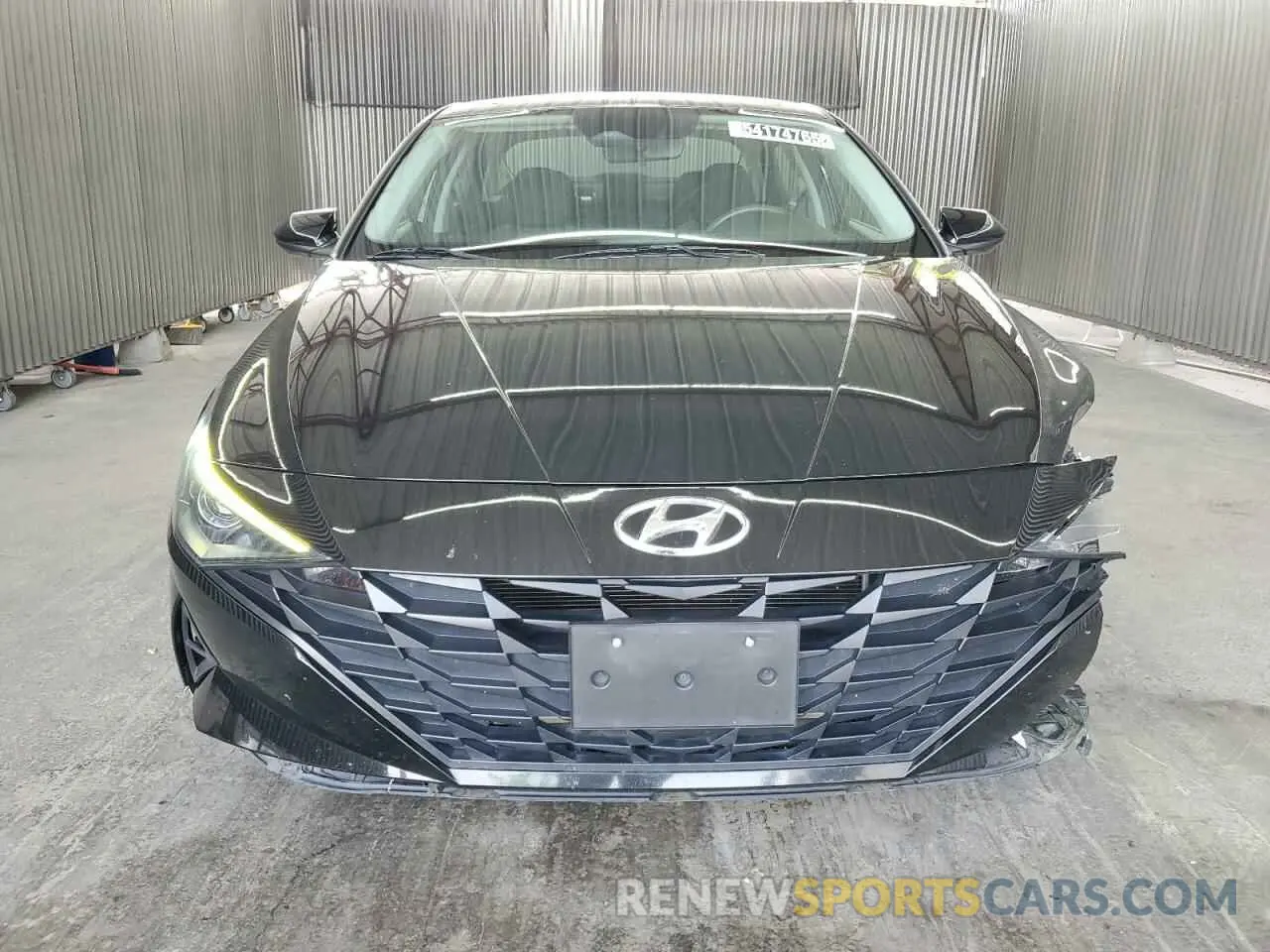 5 Photograph of a damaged car 5NPLM4AG4MH052339 HYUNDAI ELANTRA 2021