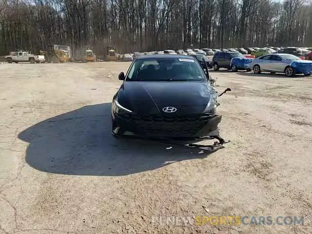 13 Photograph of a damaged car 5NPLM4AG5MH001724 HYUNDAI ELANTRA 2021